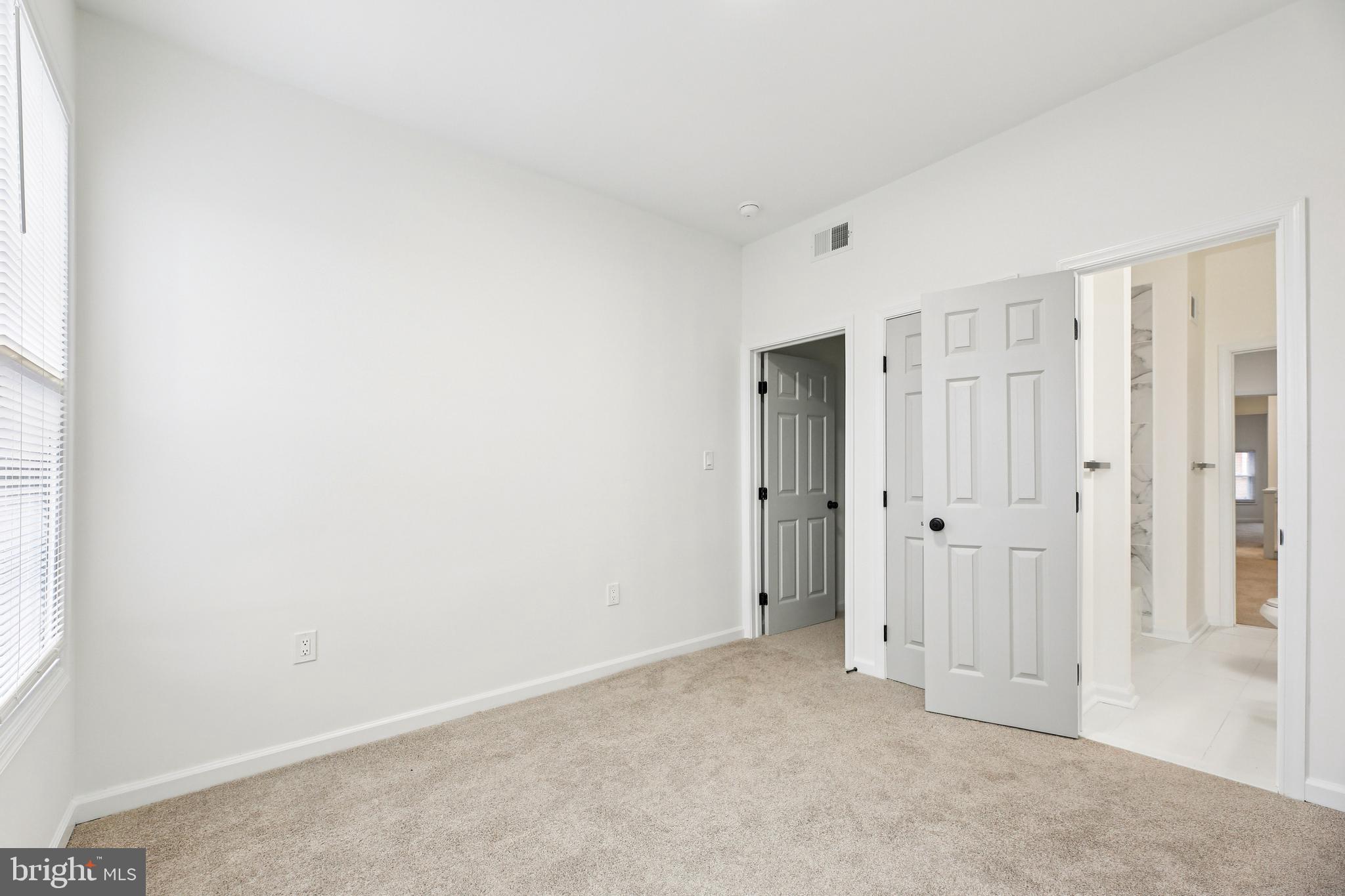 EAST BALTIMORE MIDWAY - Residential