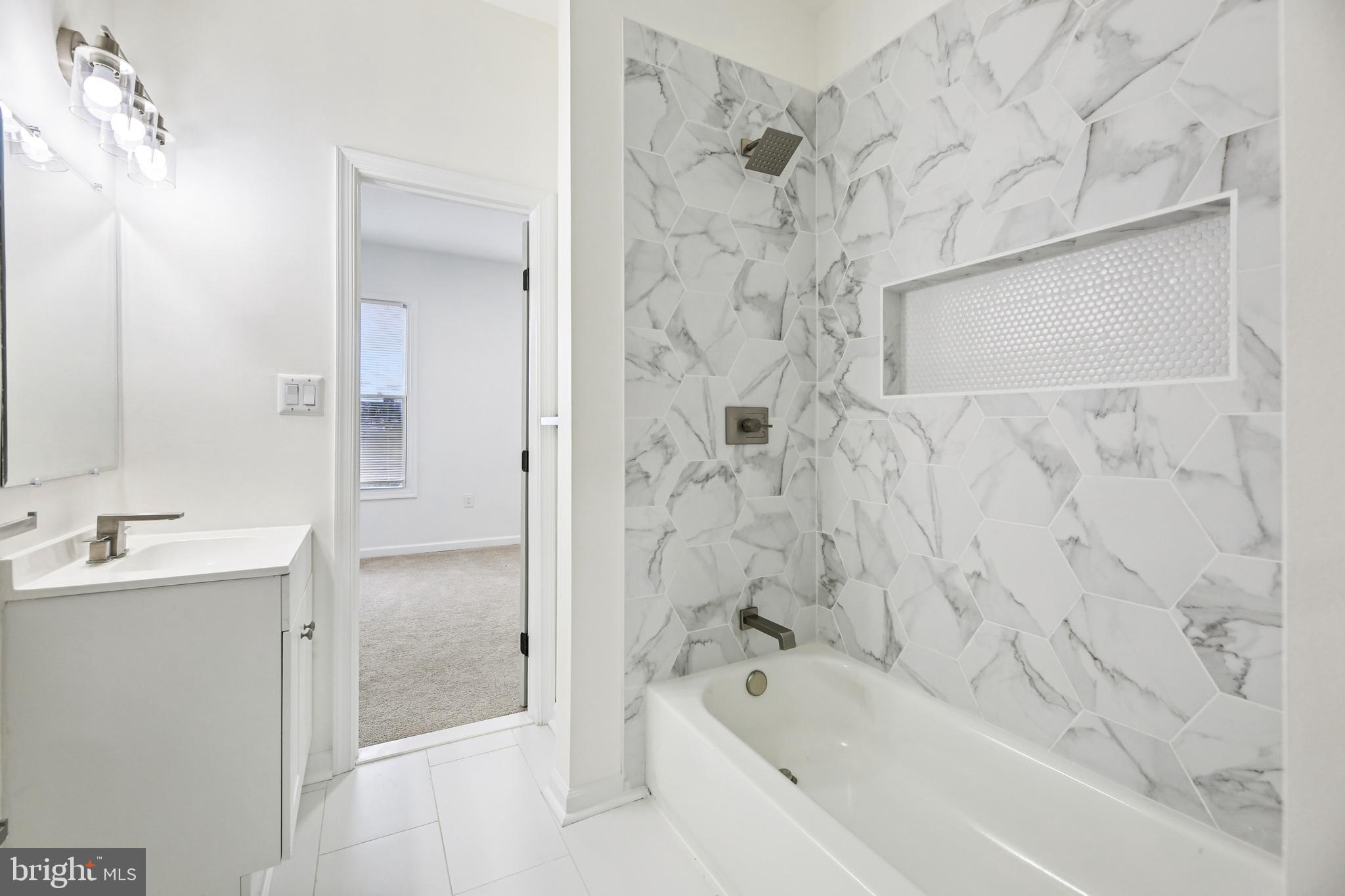 EAST BALTIMORE MIDWAY - Residential