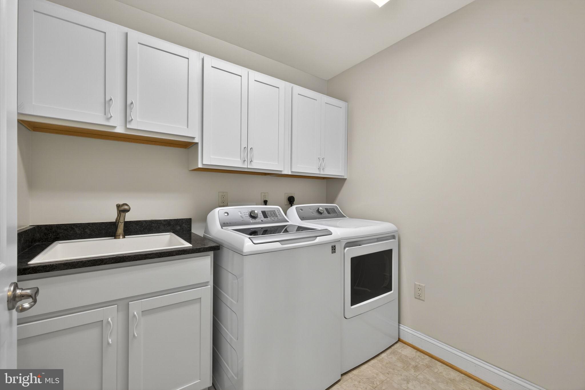 STONY POINTE - Residential