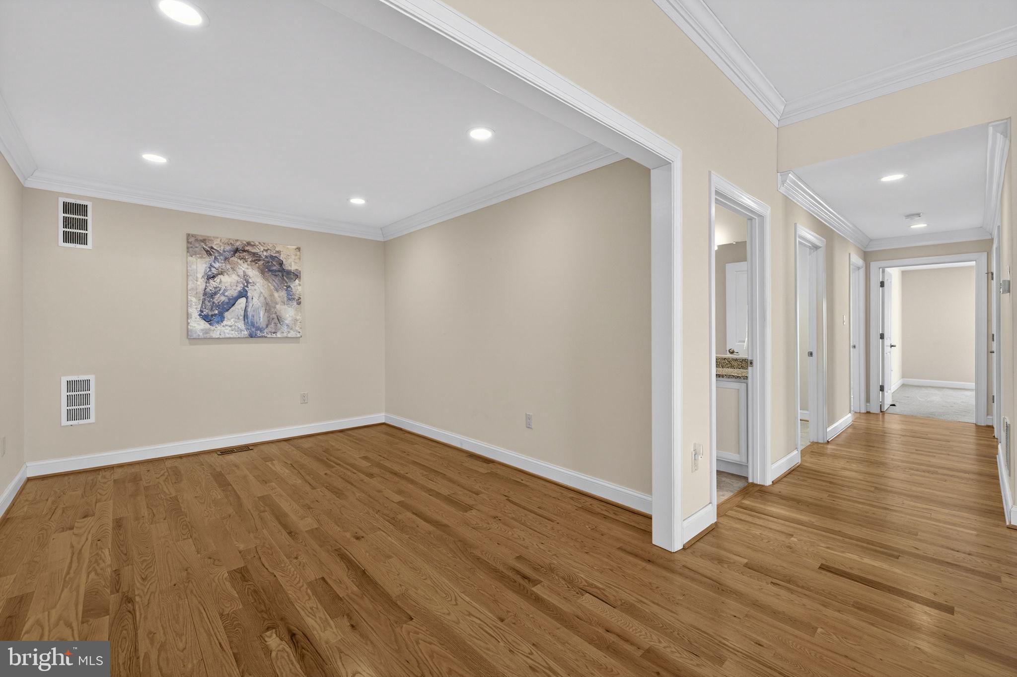 STONY POINTE - Residential