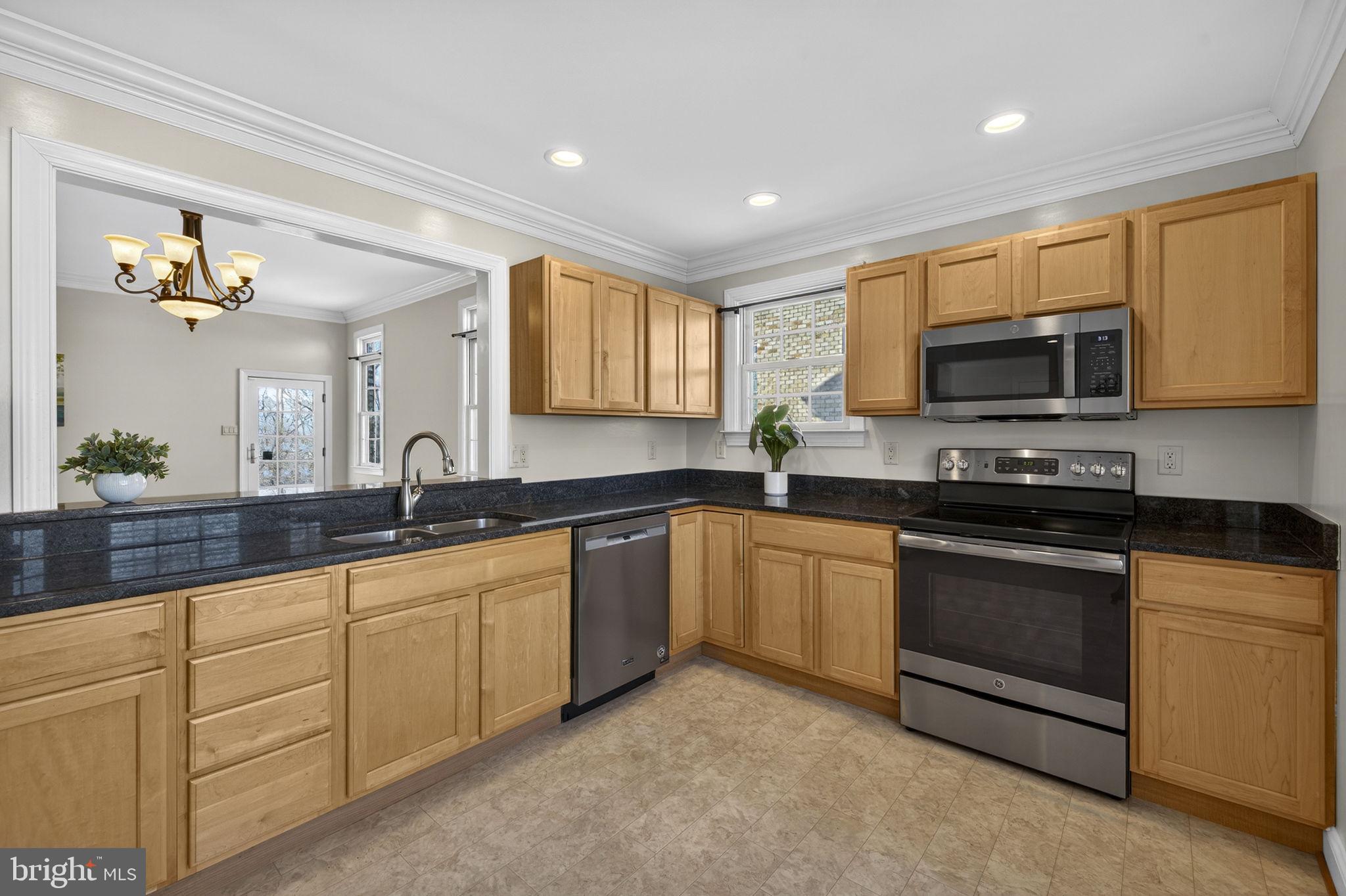 STONY POINTE - Residential