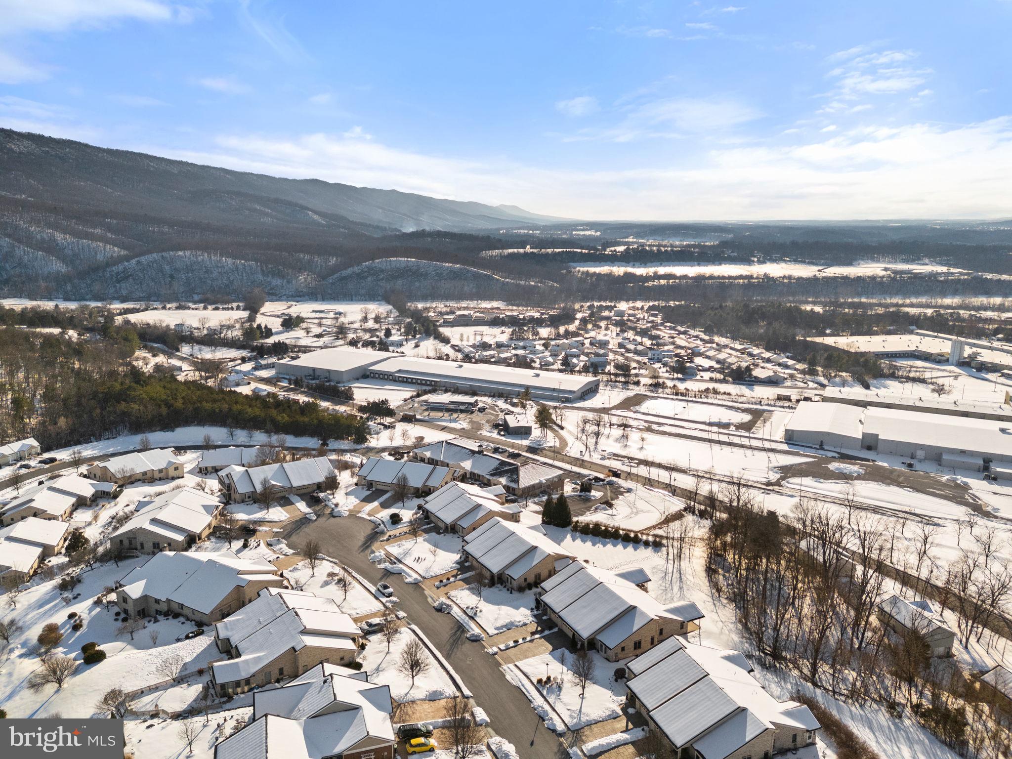 STONY POINTE - Residential