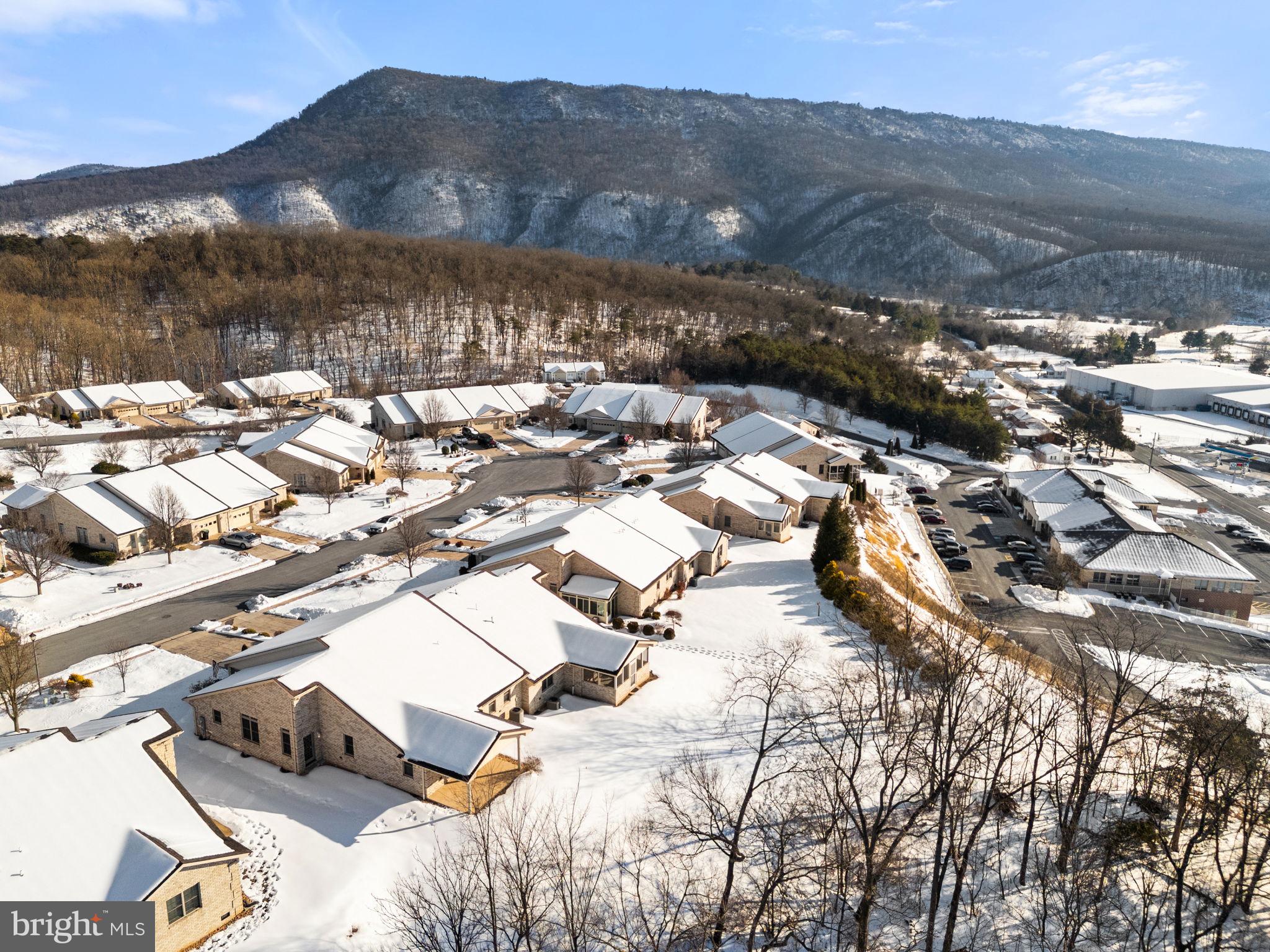 STONY POINTE - Residential