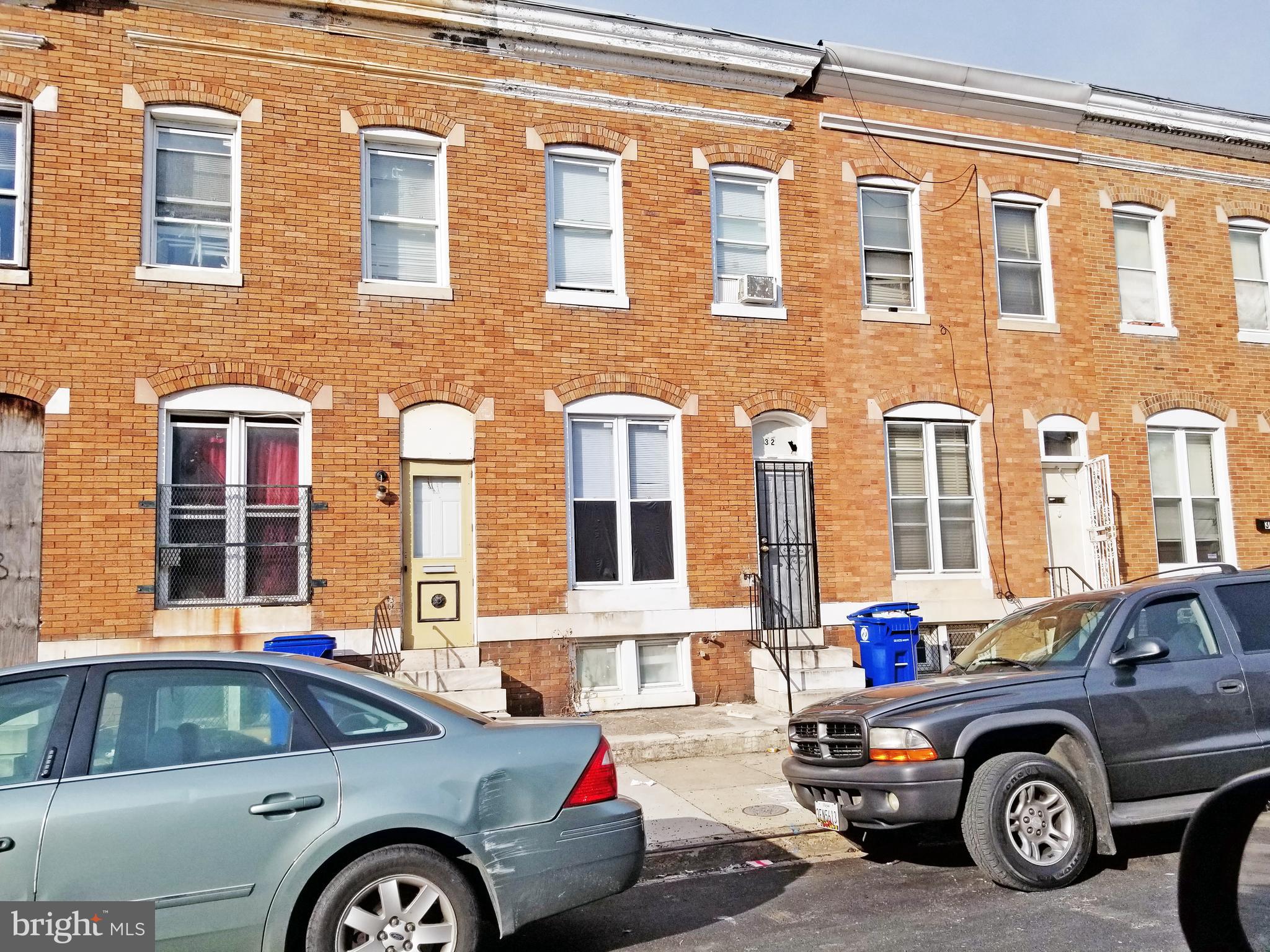 ONLINE AUCTION: Bidding begins 06/17 @ 10:00 AM. Bidding ends 06/21 @ 11:40 AM. List Price is Suggested Opening Bid. Deposit: $5,000. For full Terms and Conditions contact the auctioneer's office.
2 Story Townhome located in the Penrose/ Fayette St. Outreach neighborhood of West Baltimore. BLOCKS To Westside Shopping Center.
Minutes to several attractions including Grace Medical Center/Bon Secours,
Westside Marc Train Station.
Easy Easy to Major Traffic Artery, W Fayette St.
Property is occupied.