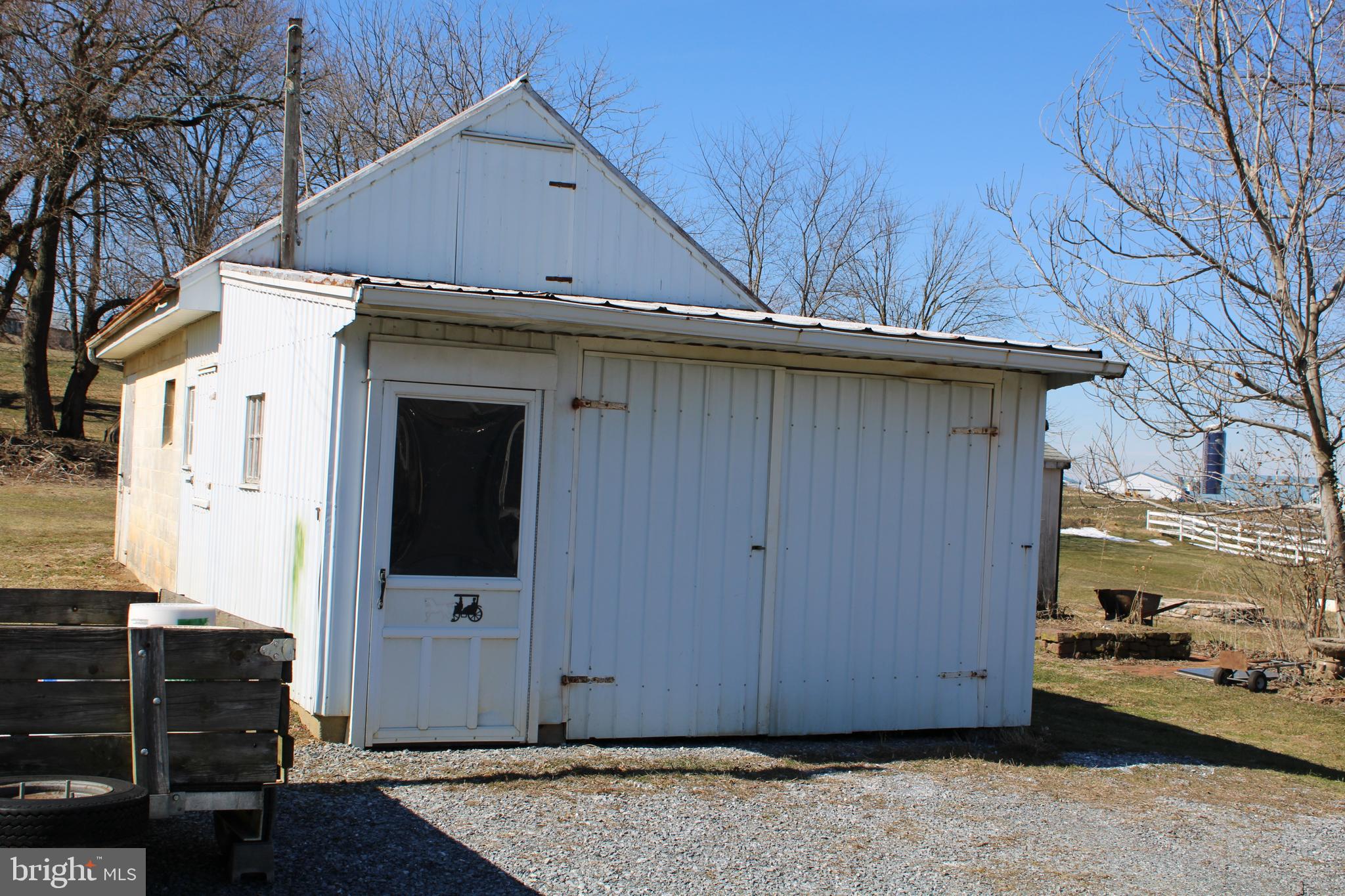 EAST EARL TWP - Residential Lease