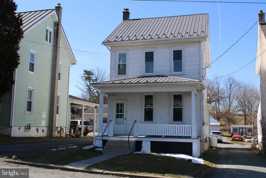 For Rent - Completely updated 2 1/2 story house. Offers 4 bedrooms, 1 1/2 baths, spacious 1st floor family room, updated kitchen, living room w/hardwood floors. Renovated from top to bottom, new paint & flooring throughout. Oil hot water heat & central air. Nice location in Garden Spot Schools. Detached garage, level yard & parking area, shared driveway.
