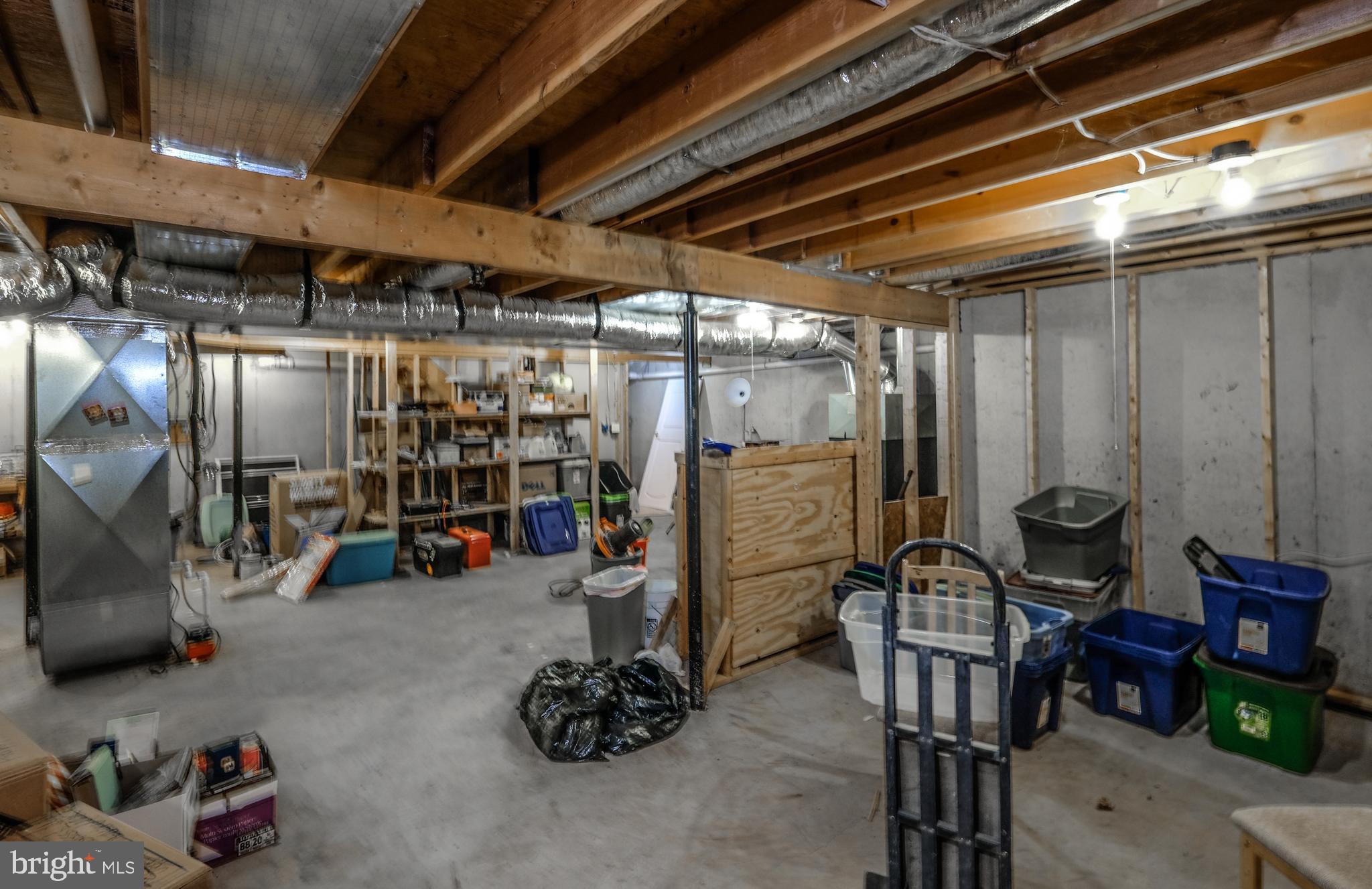 MOUNTAIN LICK RUN - Residential