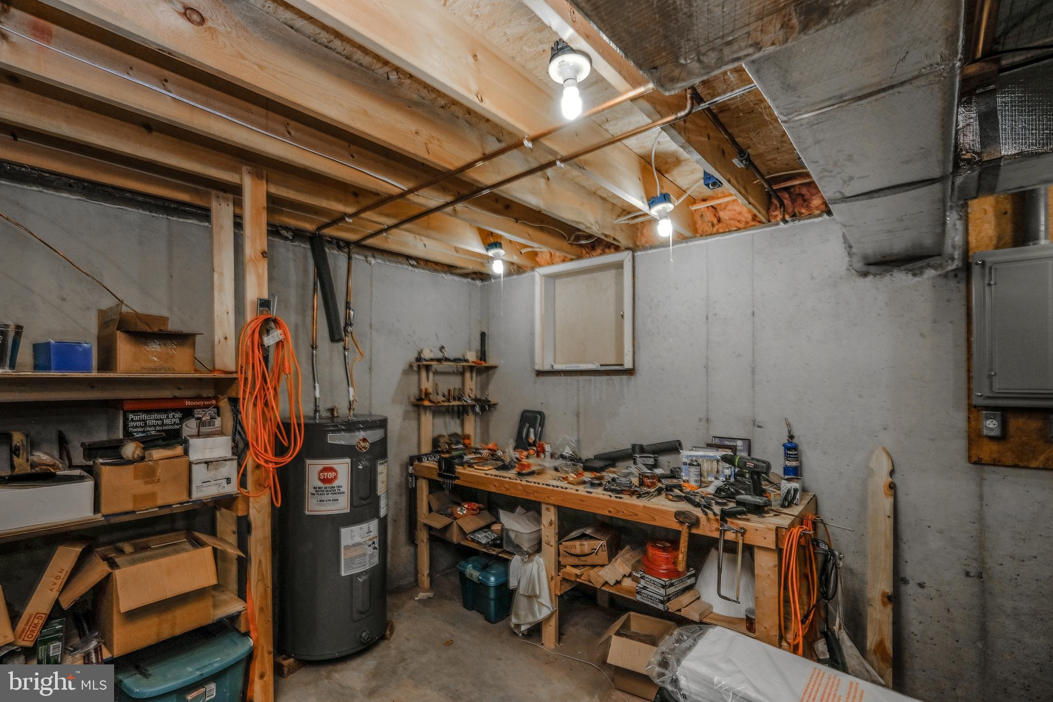 MOUNTAIN LICK RUN - Residential