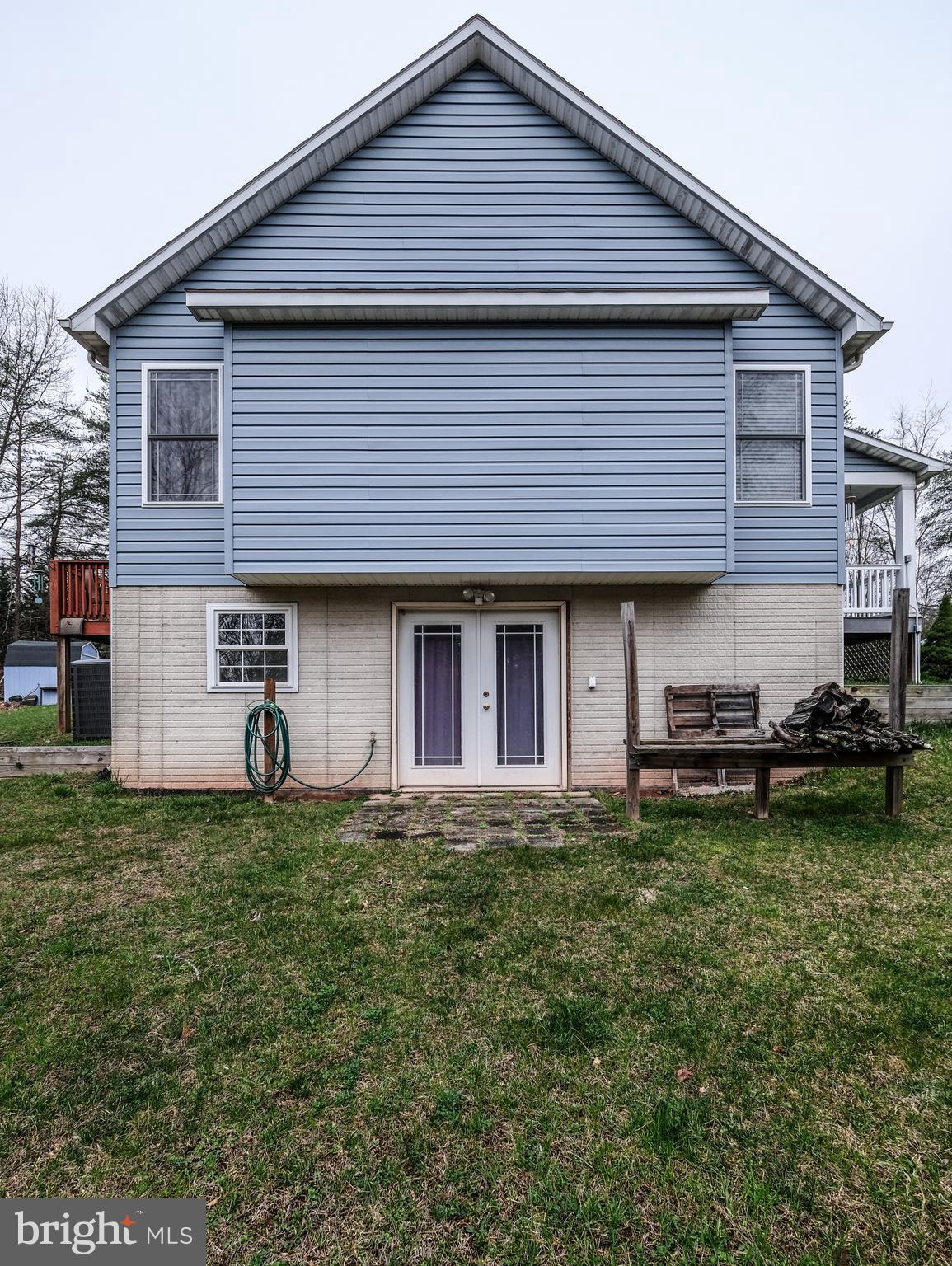 MOUNTAIN LICK RUN - Residential