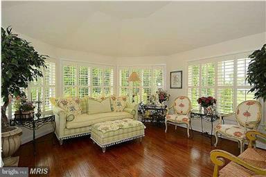 BROOKSIDE - Residential