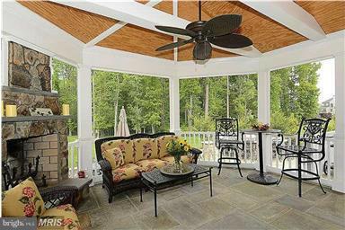 BROOKSIDE - Residential