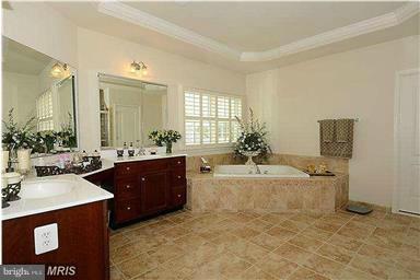 BROOKSIDE - Residential