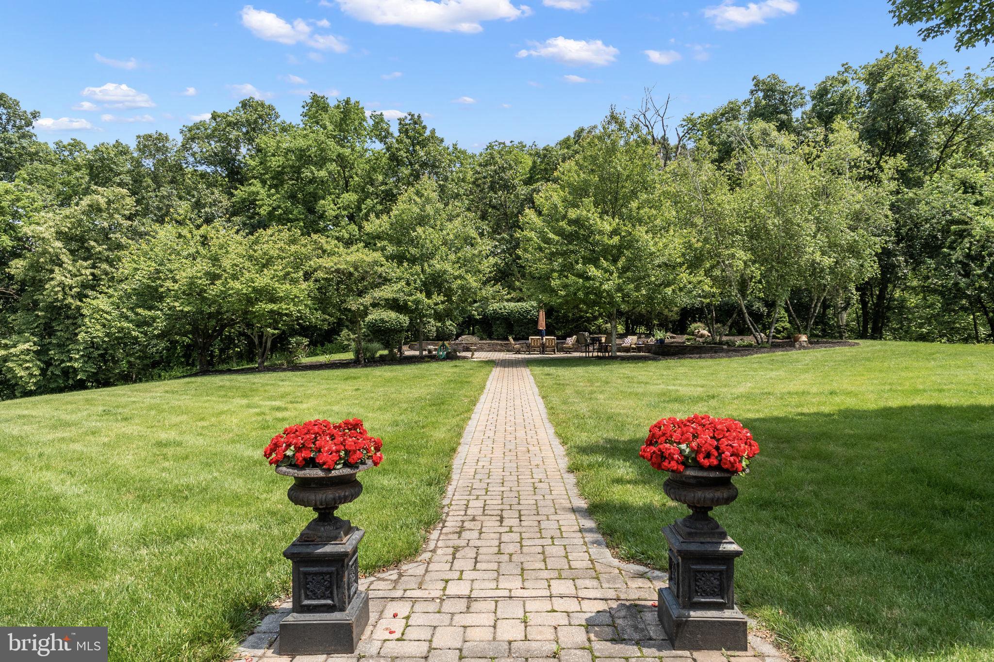 KINGSBROOKE ON THE POTOMAC - Residential