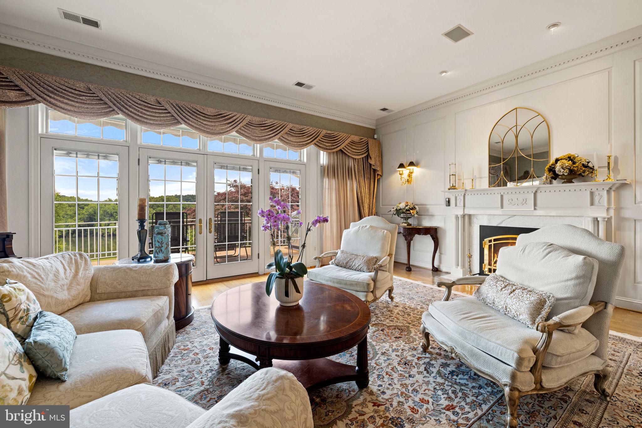 KINGSBROOKE ON THE POTOMAC - Residential