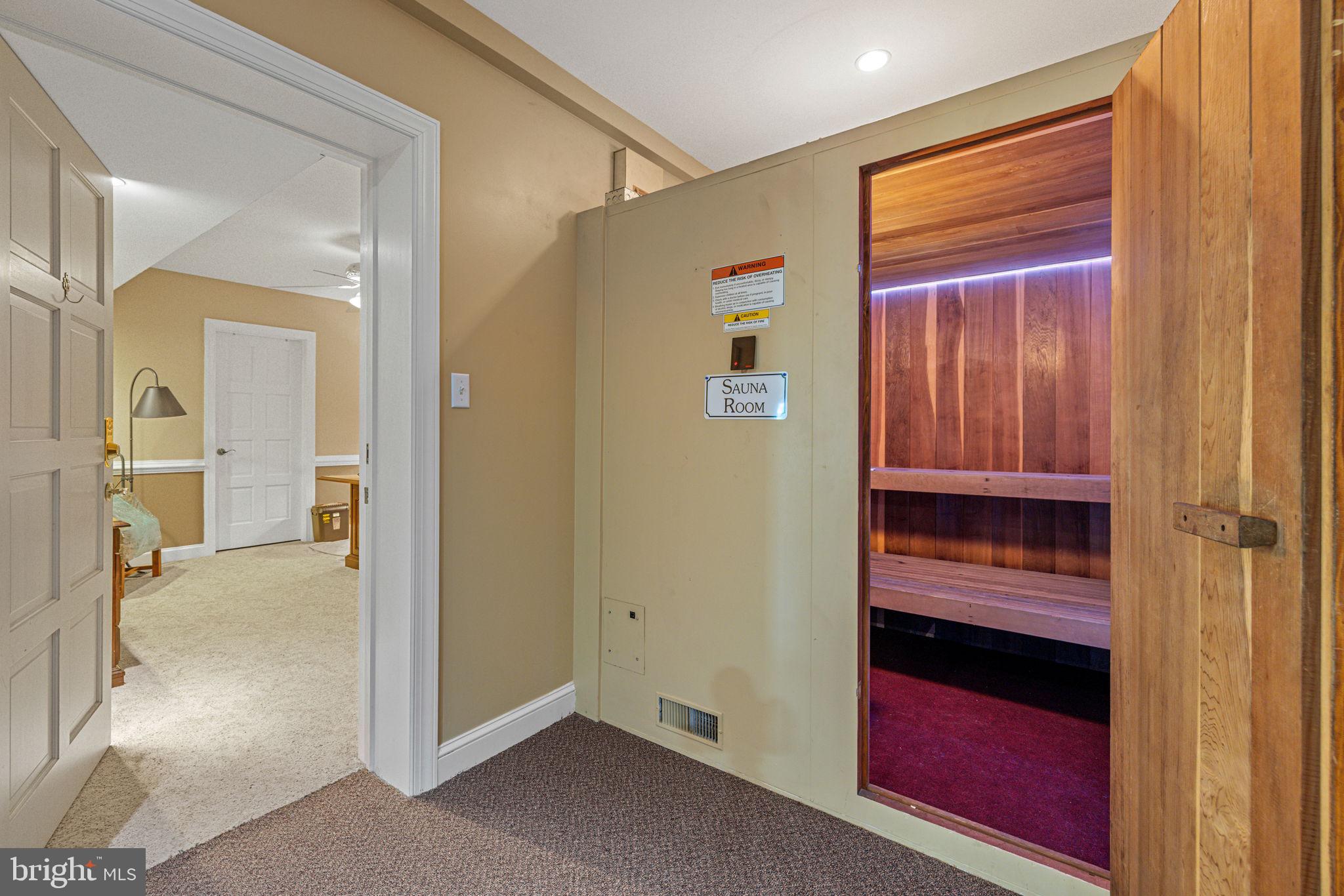 KINGSBROOKE ON THE POTOMAC - Residential