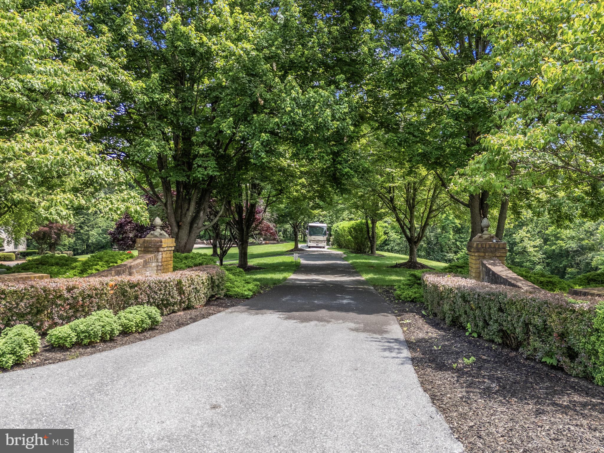 KINGSBROOKE ON THE POTOMAC - Residential
