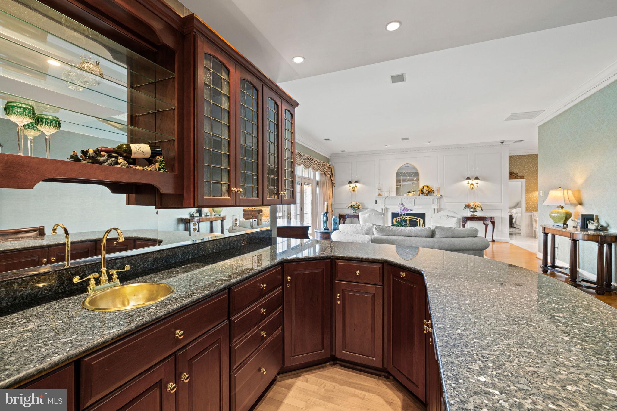 KINGSBROOKE ON THE POTOMAC - Residential