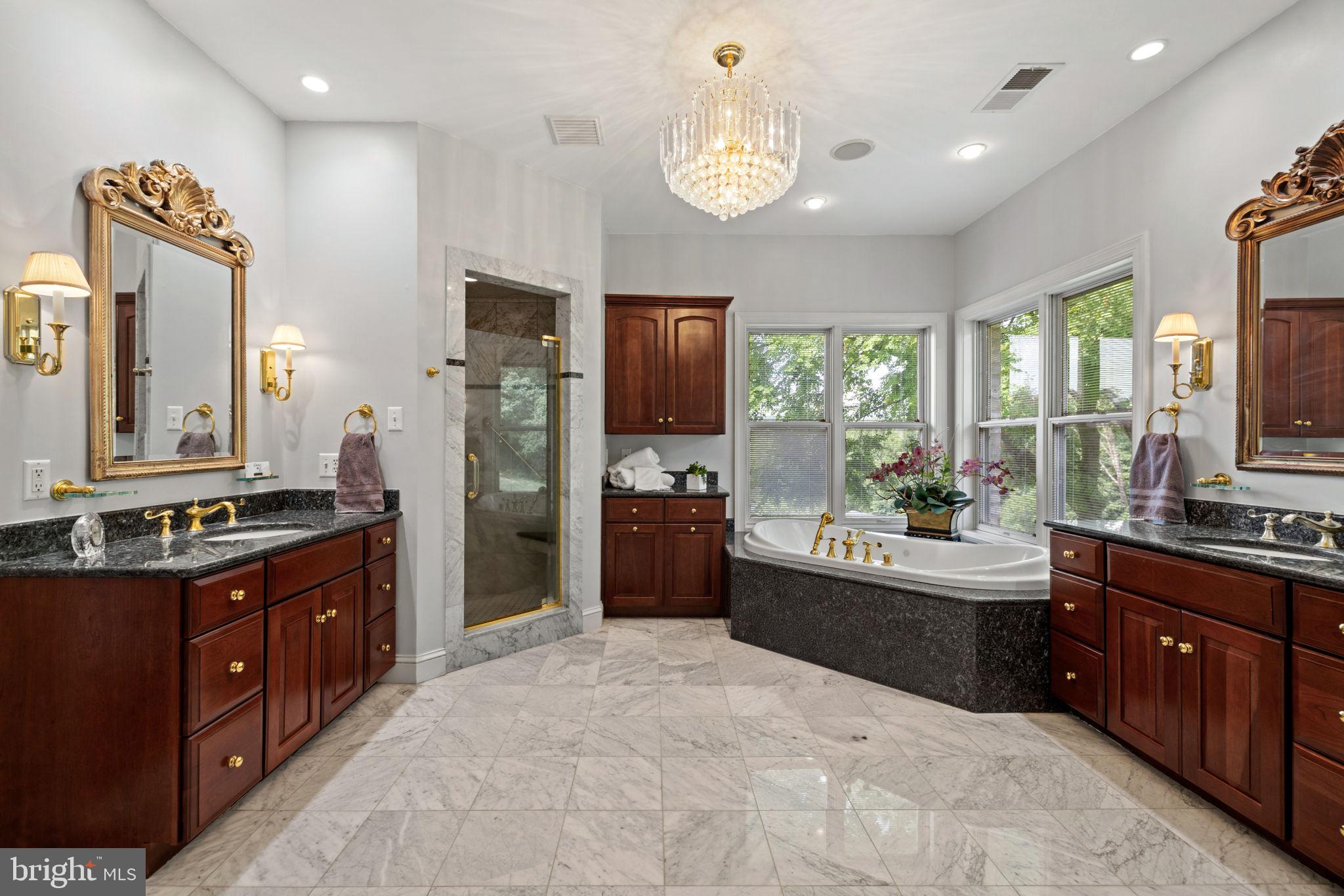 KINGSBROOKE ON THE POTOMAC - Residential