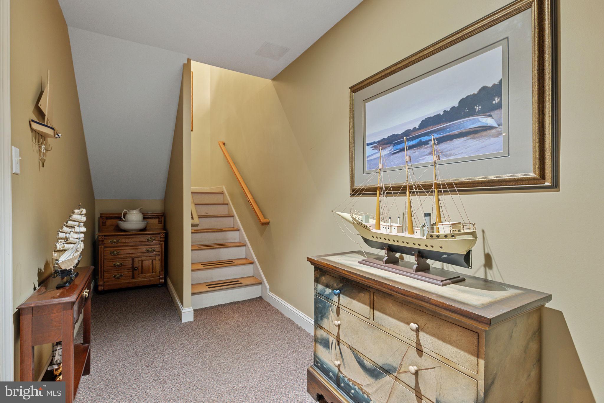 KINGSBROOKE ON THE POTOMAC - Residential