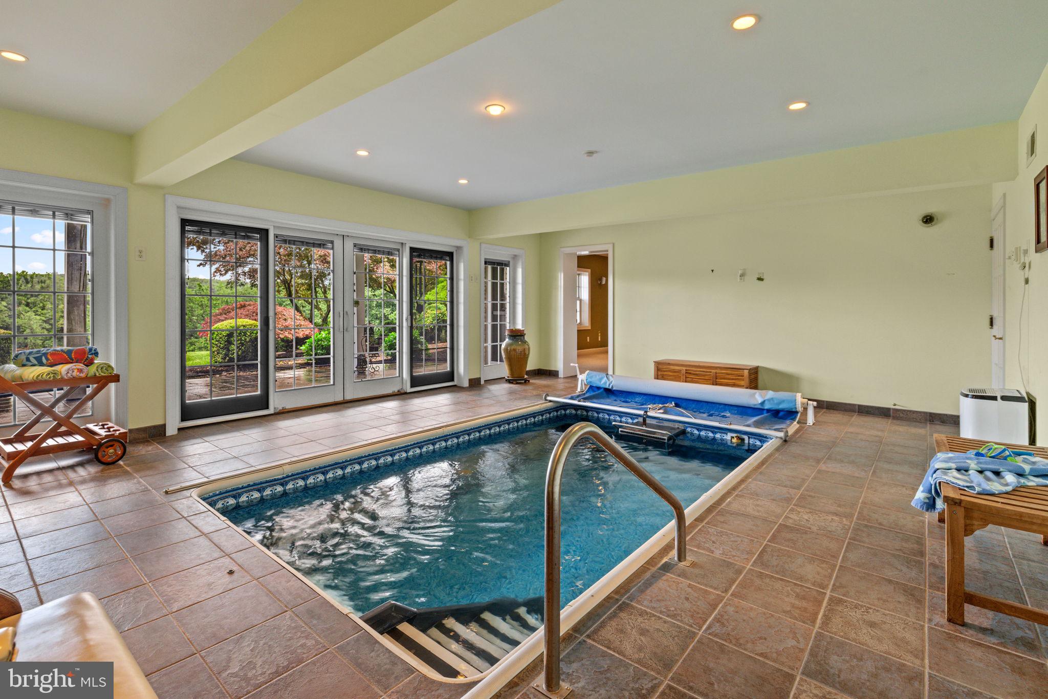 KINGSBROOKE ON THE POTOMAC - Residential