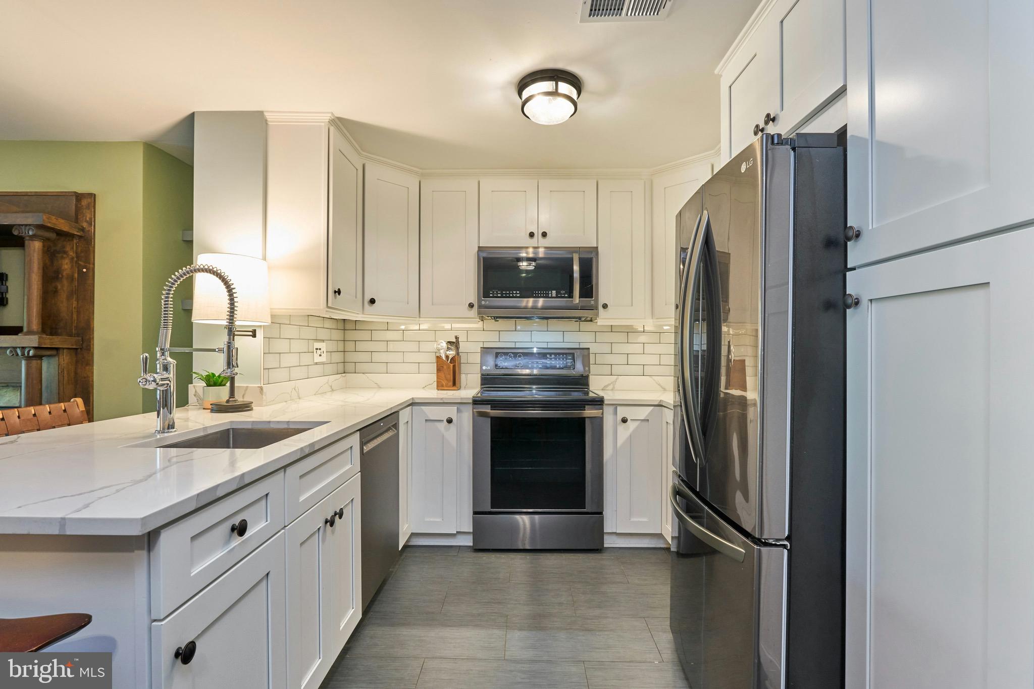 SUMMERRIDGE - Residential