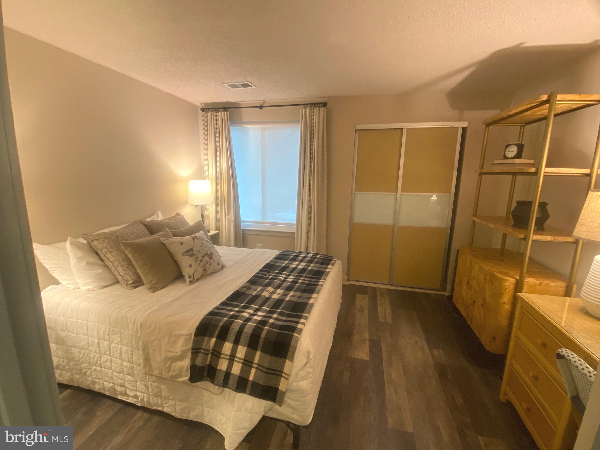 SUMMERRIDGE - Residential