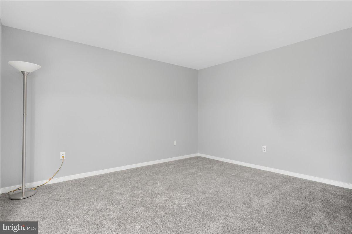 MAUGANS MEADOWS - Residential