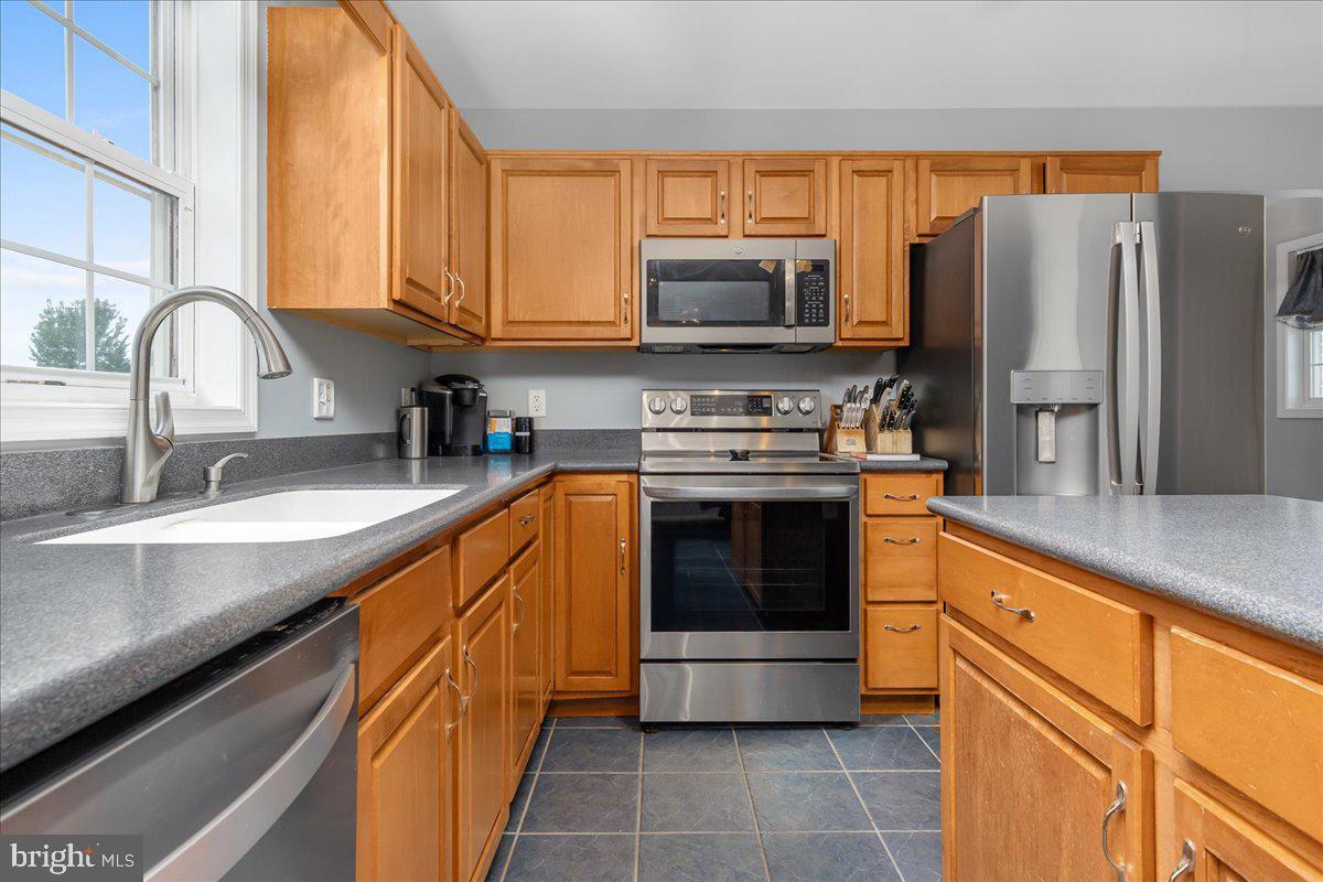 MAUGANS MEADOWS - Residential