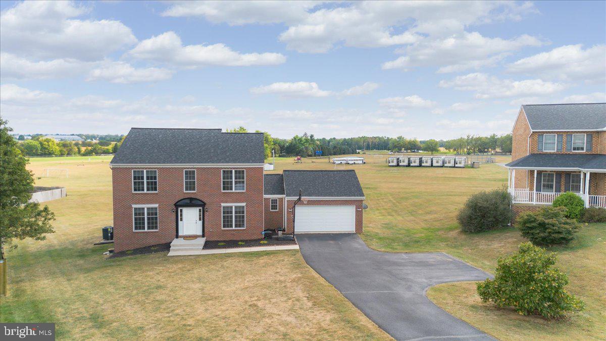 MAUGANS MEADOWS - Residential