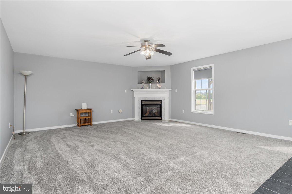 MAUGANS MEADOWS - Residential