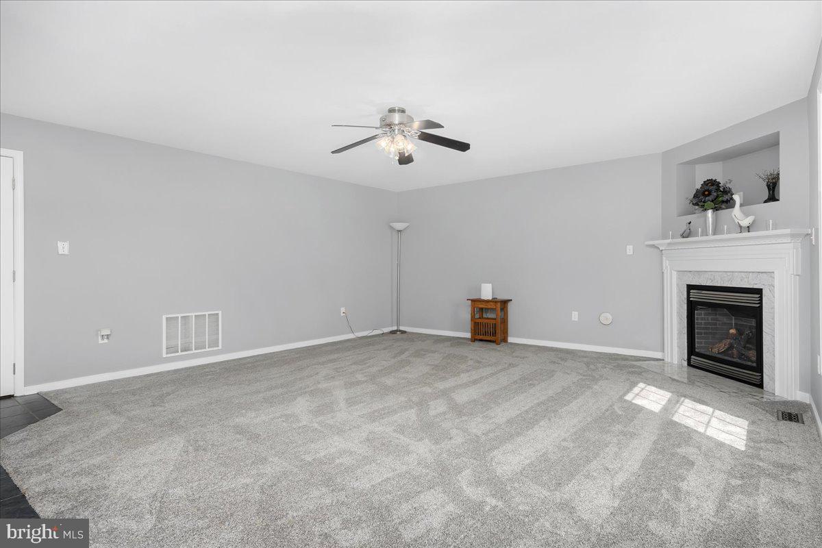 MAUGANS MEADOWS - Residential