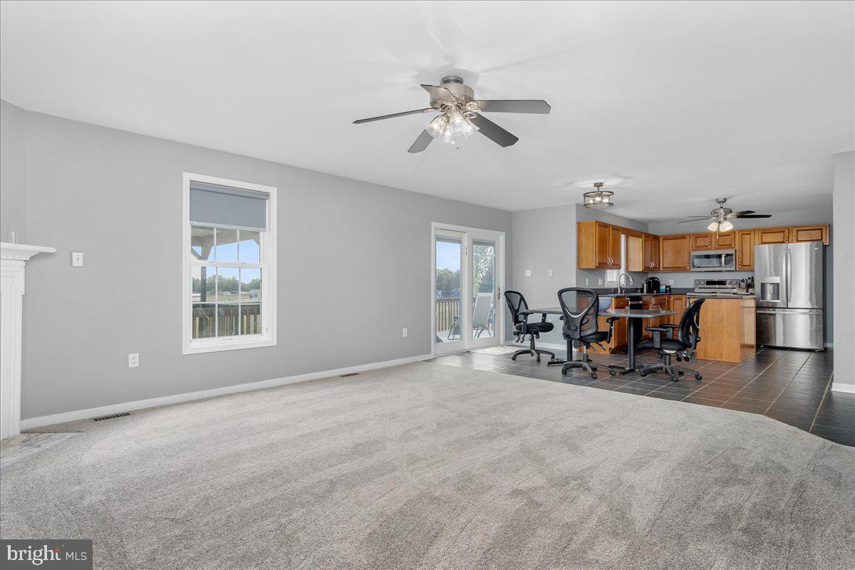 MAUGANS MEADOWS - Residential