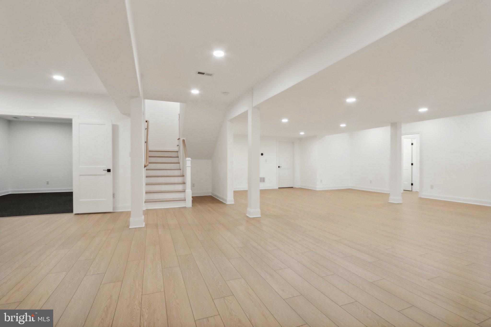 STONEBROOK - Residential