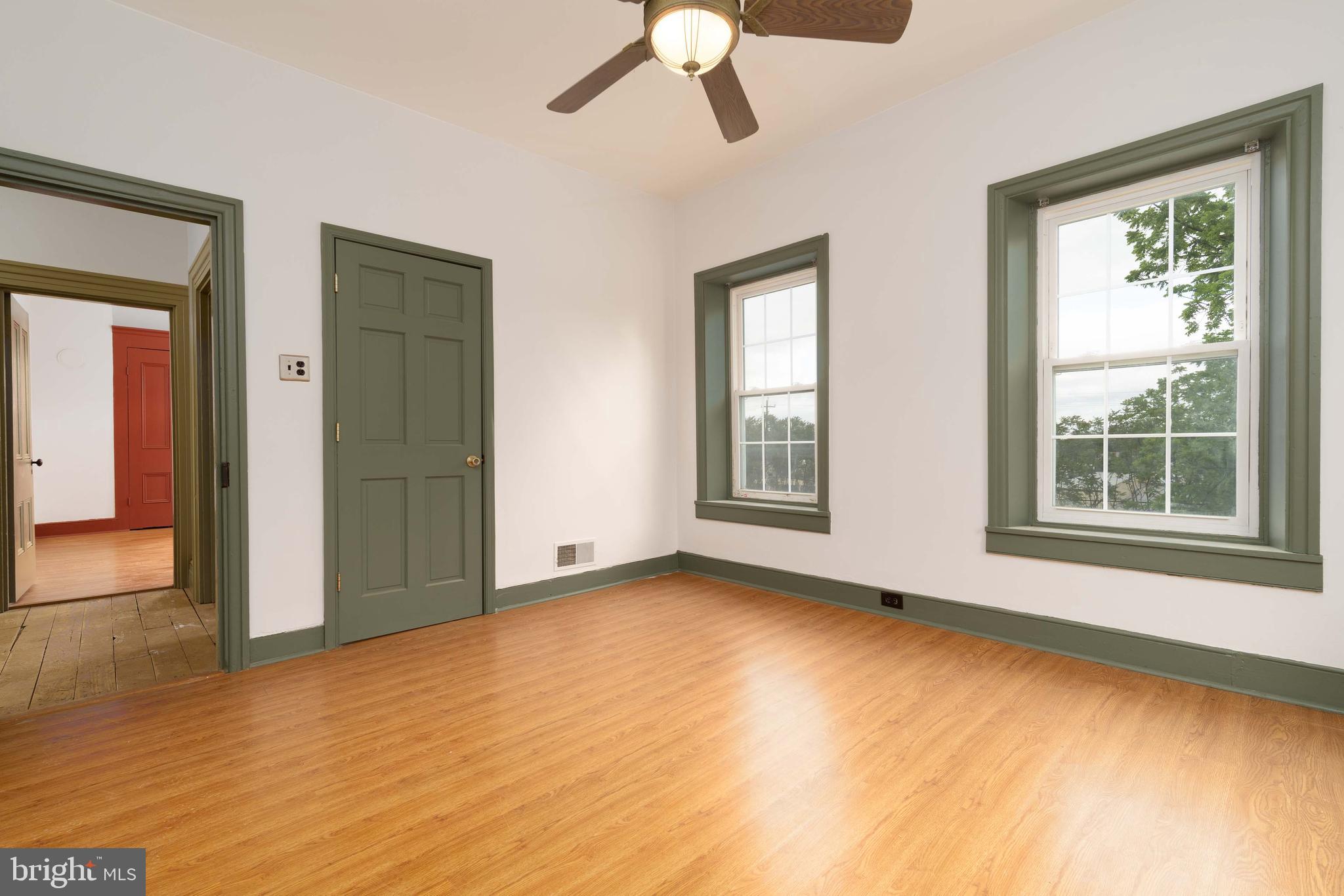 SOUTH MIDDLETON TWP - Residential