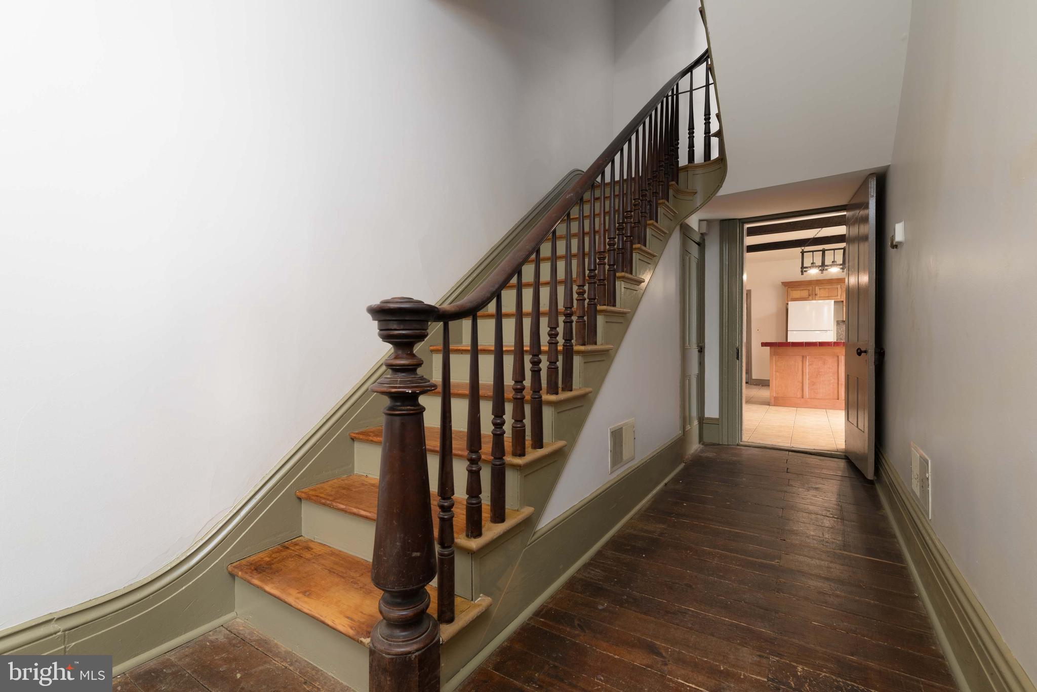 SOUTH MIDDLETON TWP - Residential