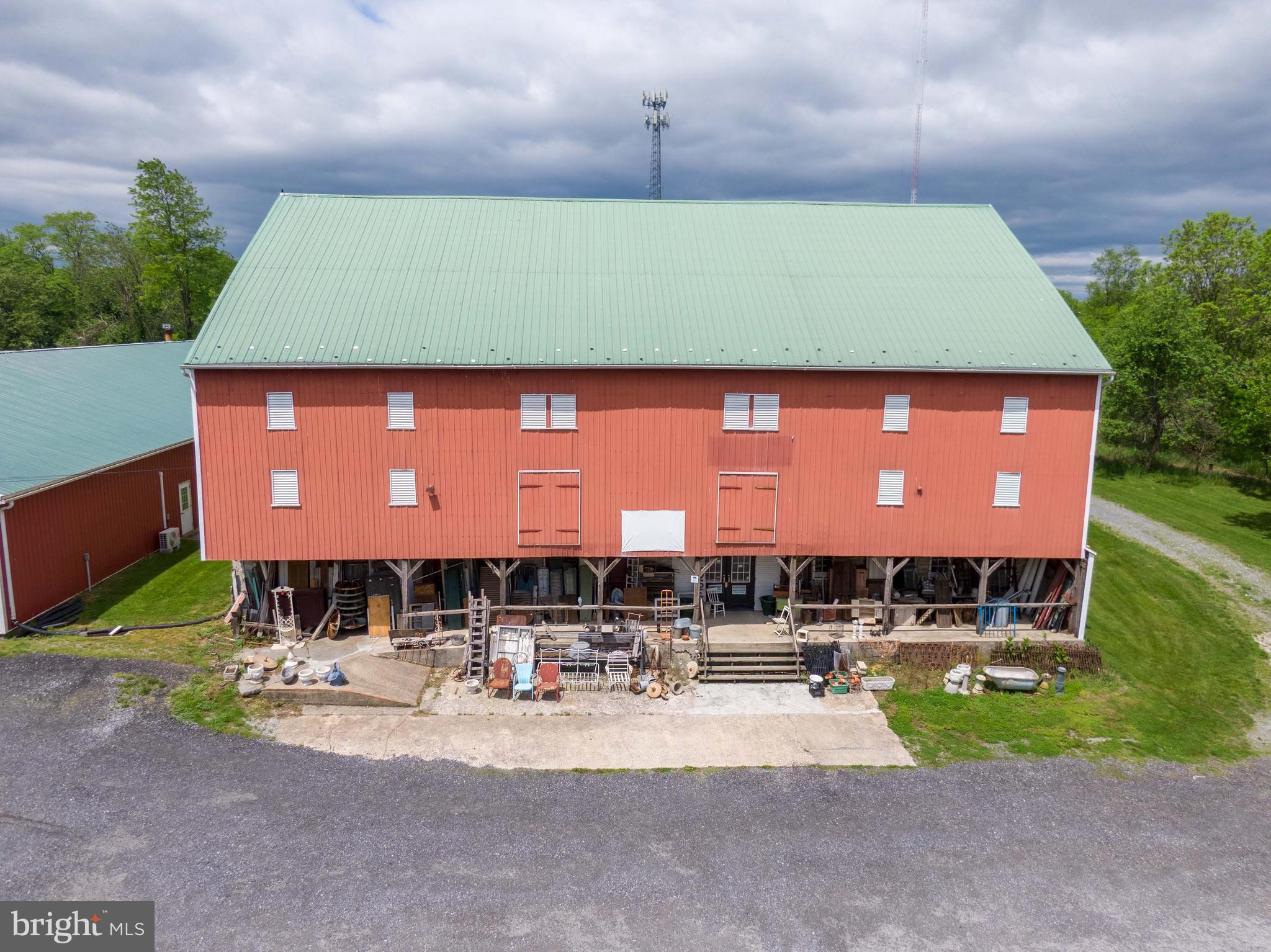 SOUTH MIDDLETON TWP - Residential