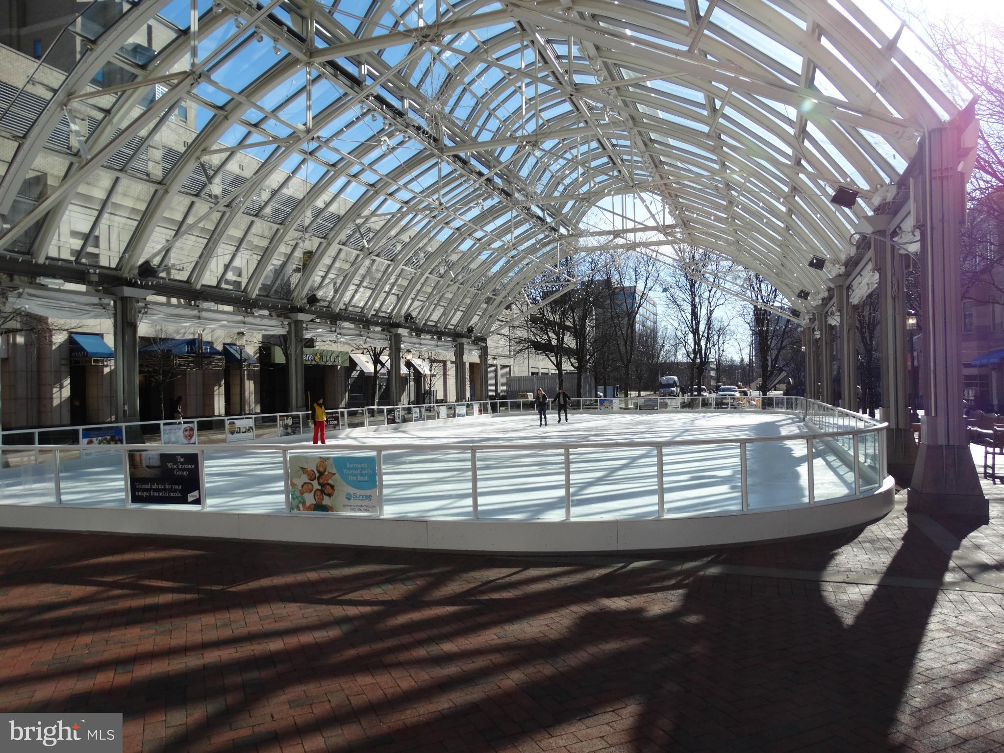 HARBOR POINT - Residential