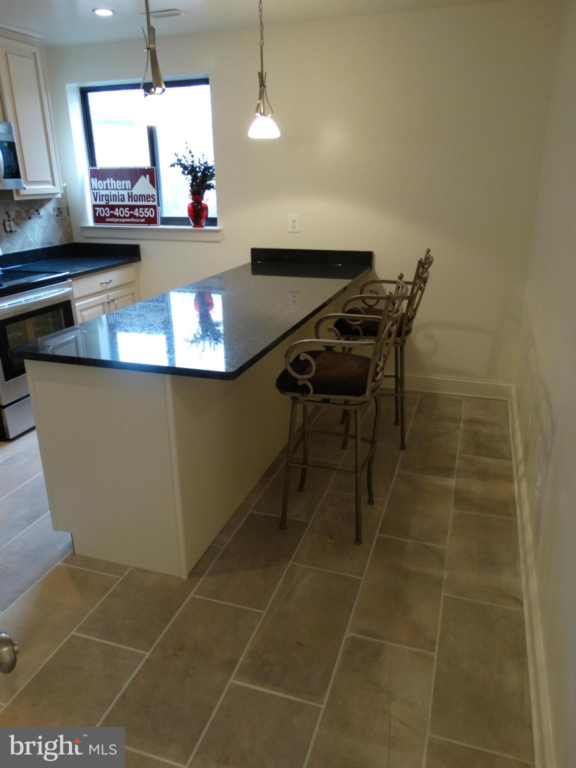 HARBOR POINT - Residential