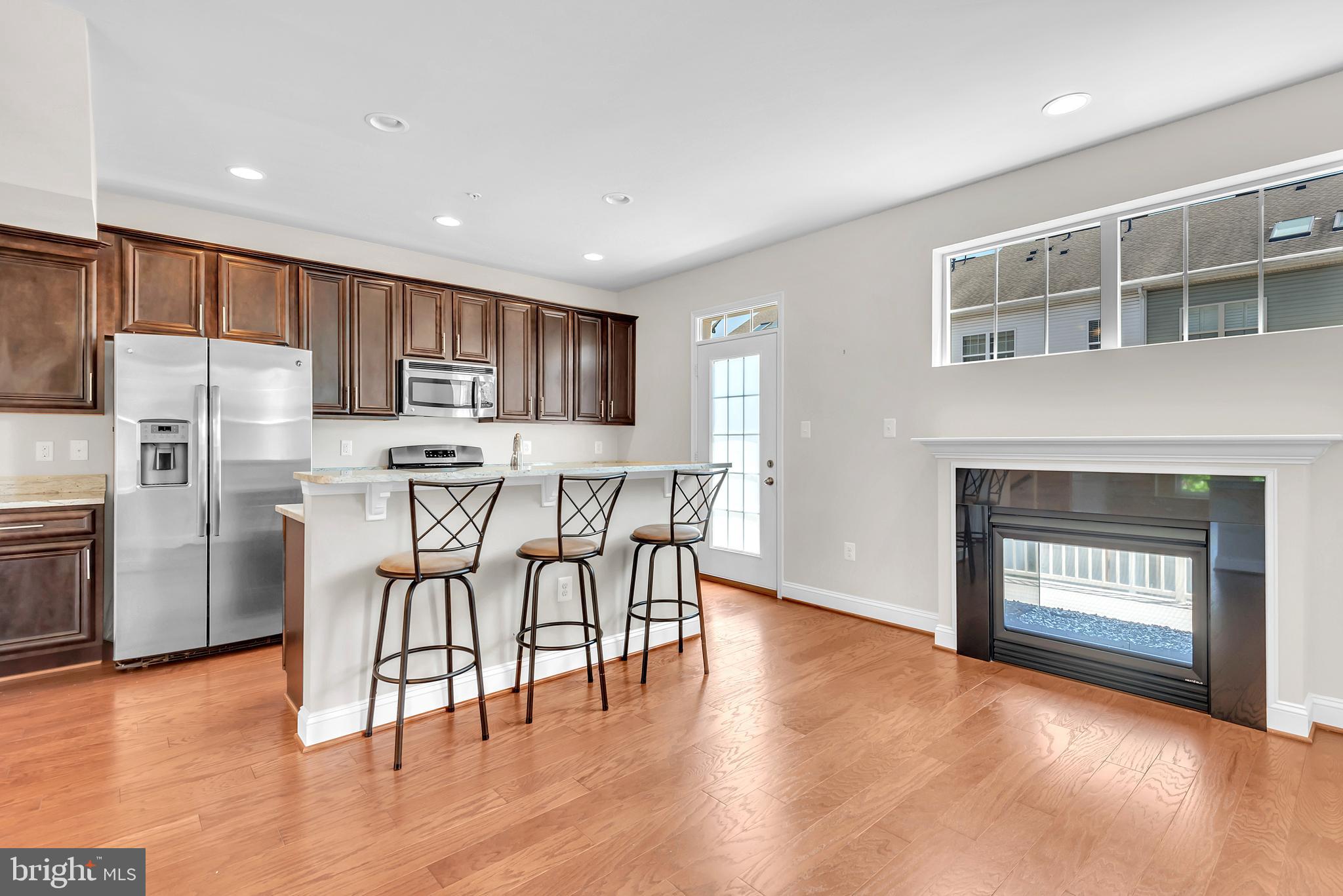 VILLAGE GREENS - Residential Lease