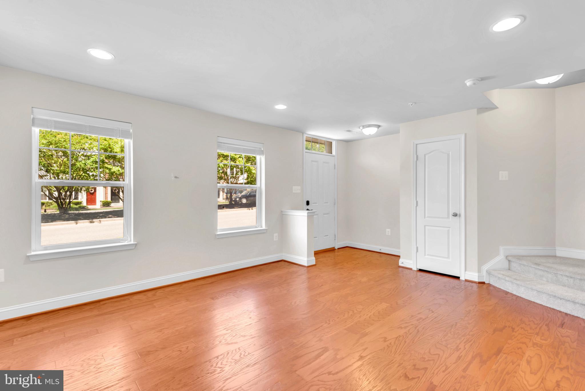 VILLAGE GREENS - Residential Lease