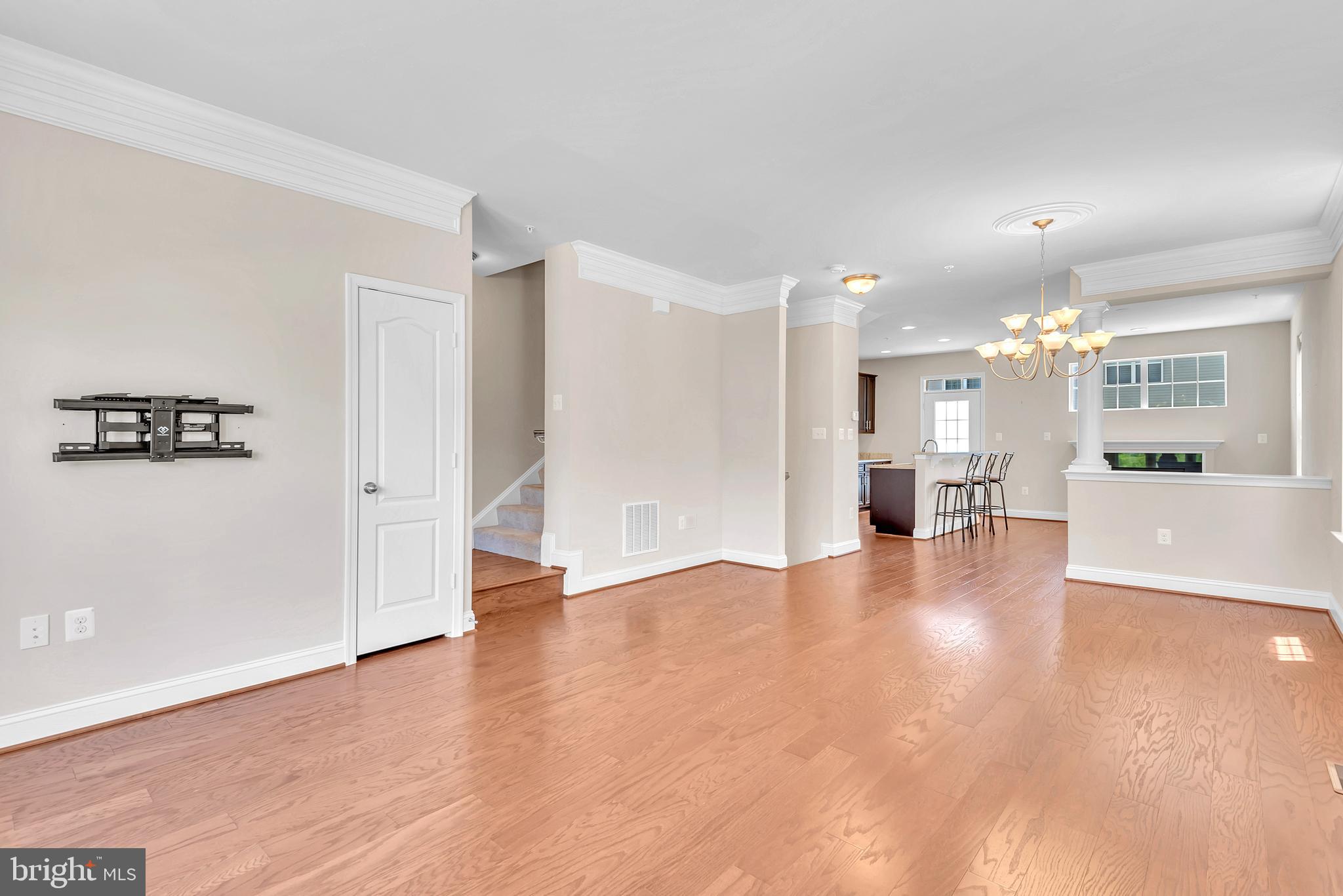 VILLAGE GREENS - Residential Lease