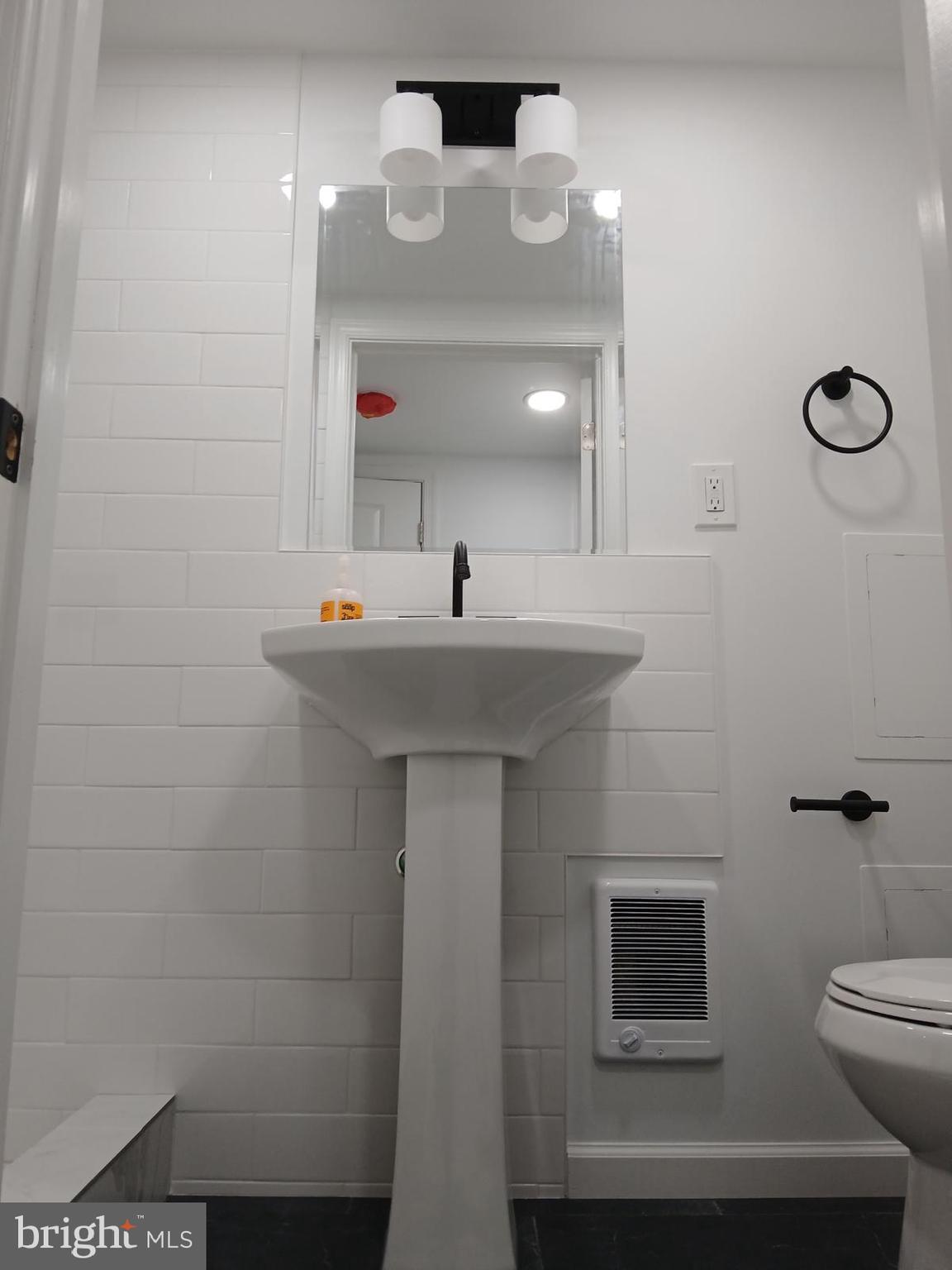 STRAWBERRY MANSION - Residential