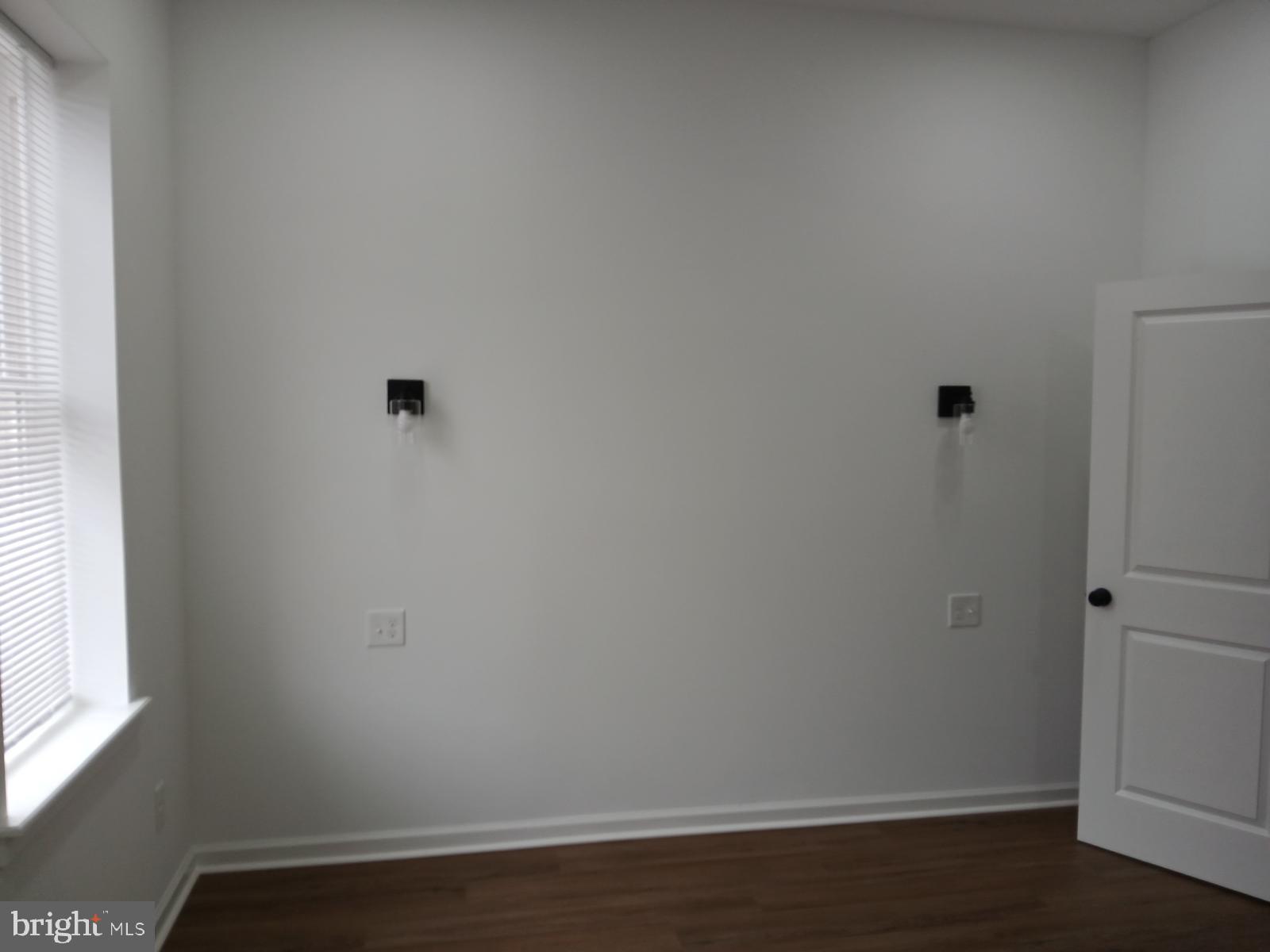 STRAWBERRY MANSION - Residential