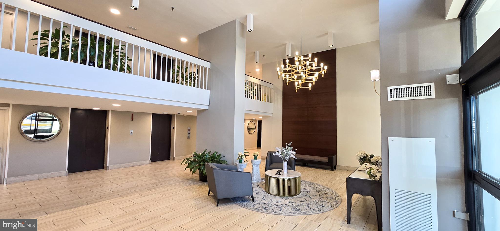 IDYLWOOD TOWERS CONDO - Residential