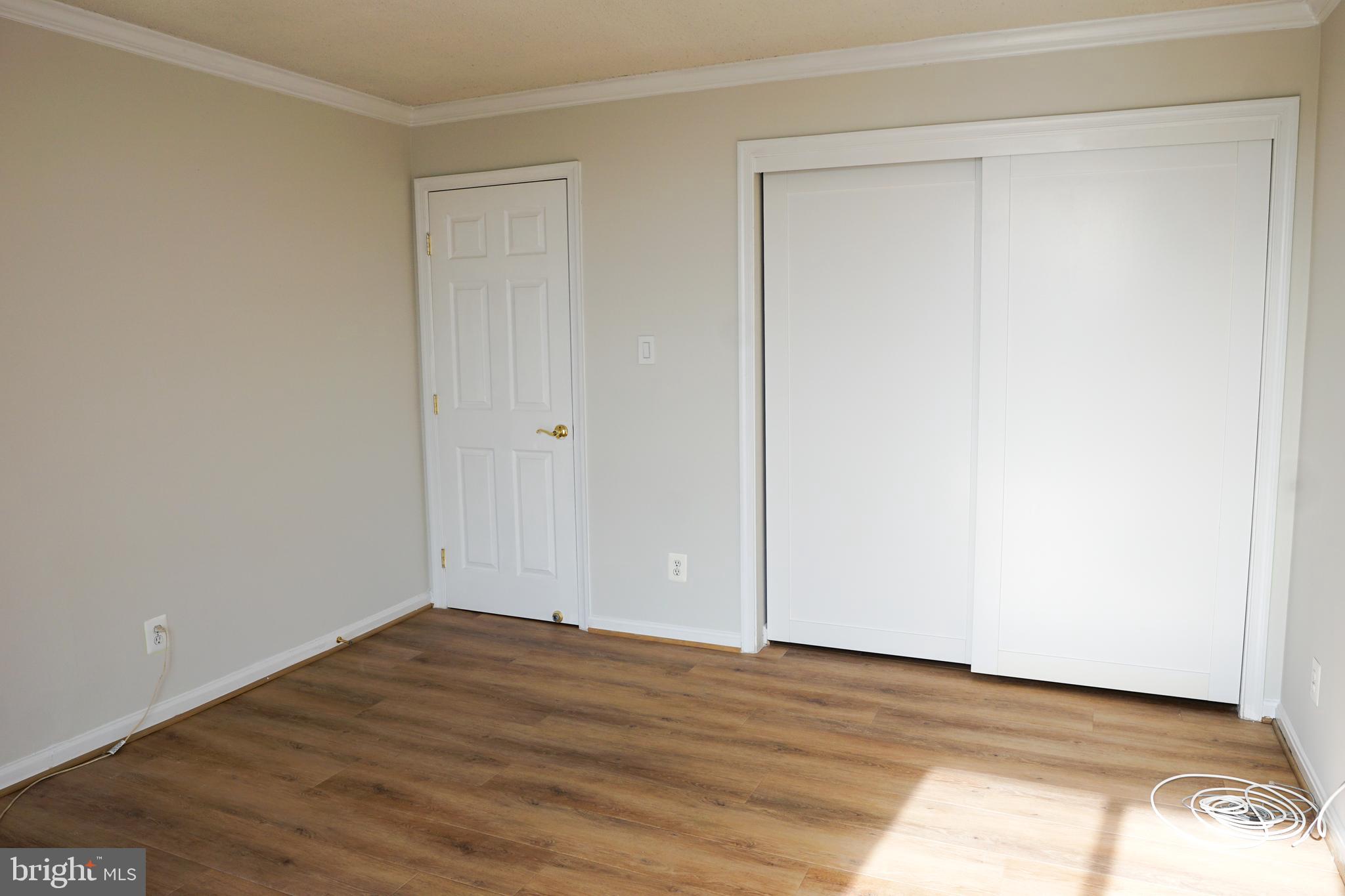 IDYLWOOD TOWERS CONDO - Residential