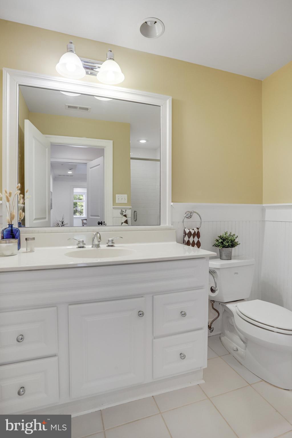 WOODSIDE - Residential