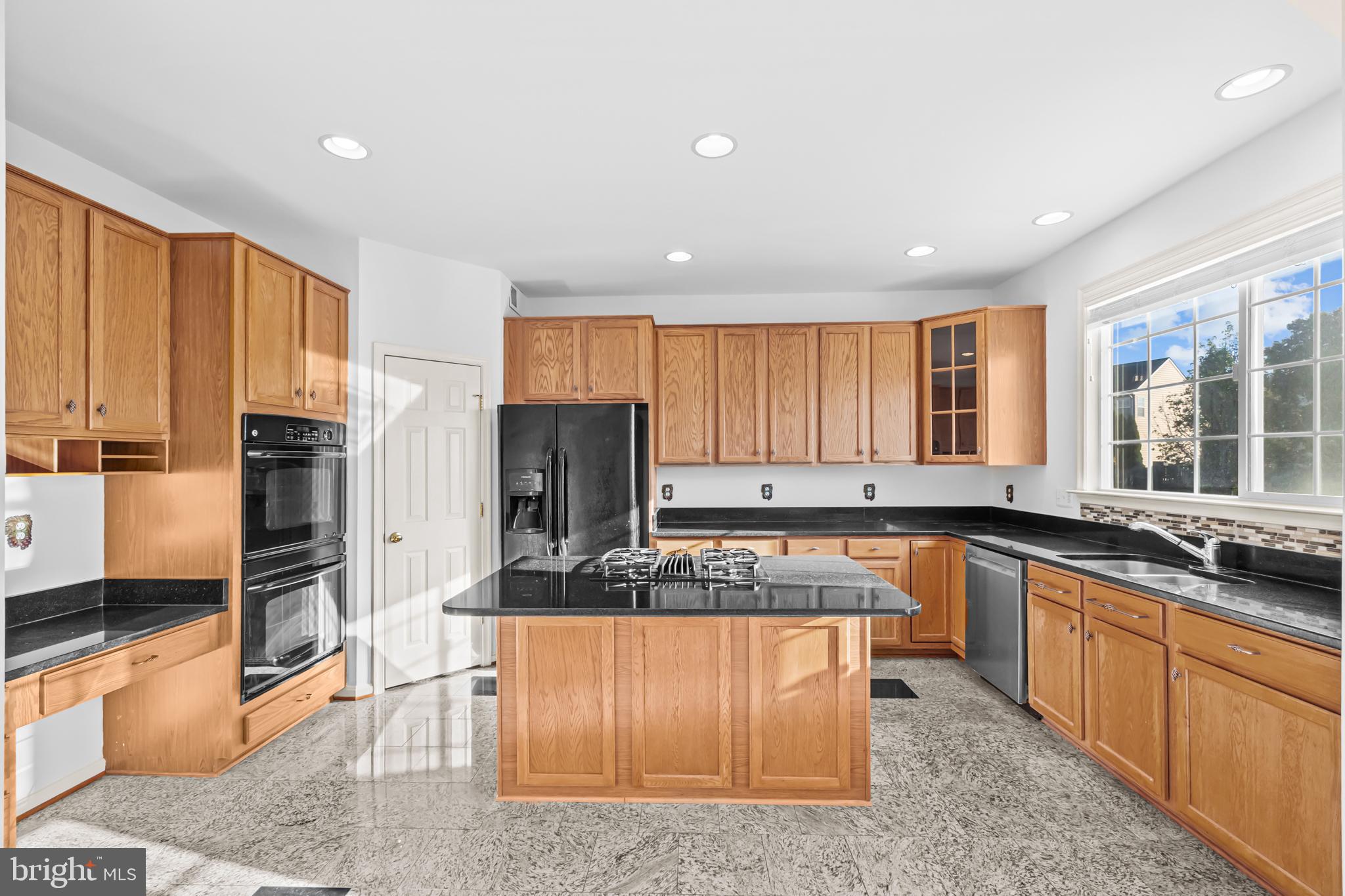 LANIER FARMS - Residential