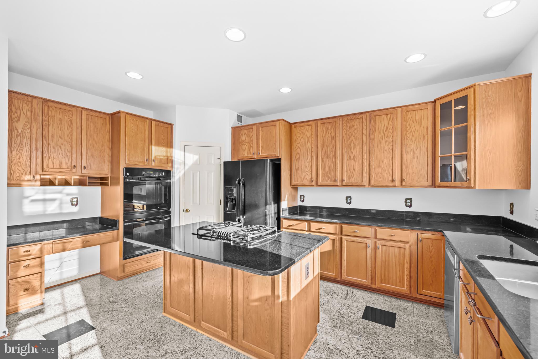 LANIER FARMS - Residential