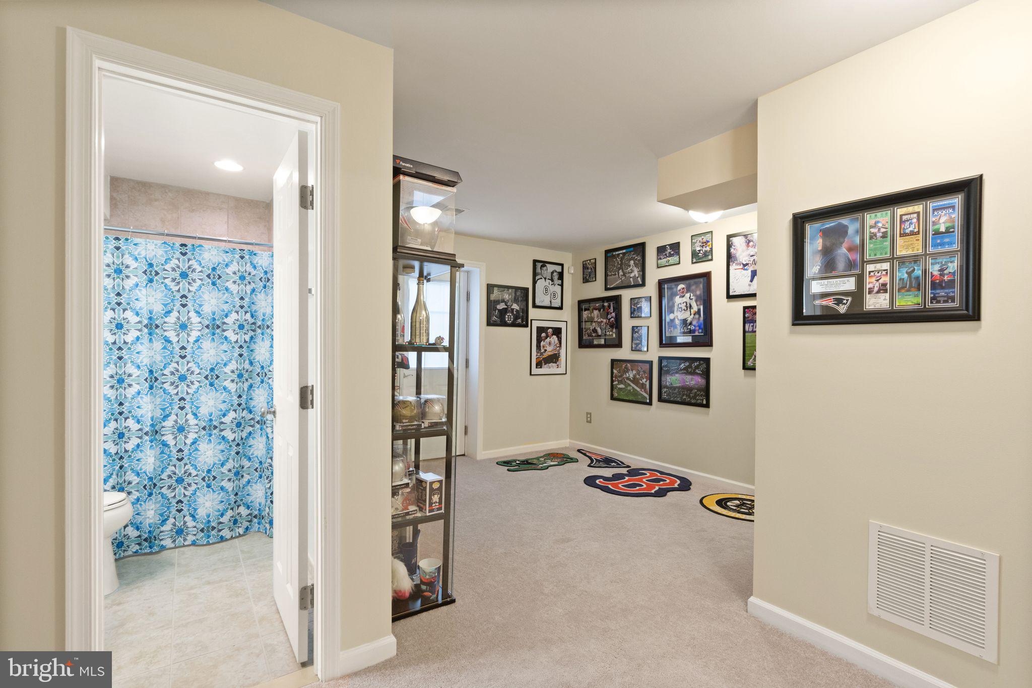 HOPE HILL CROSSING - Residential