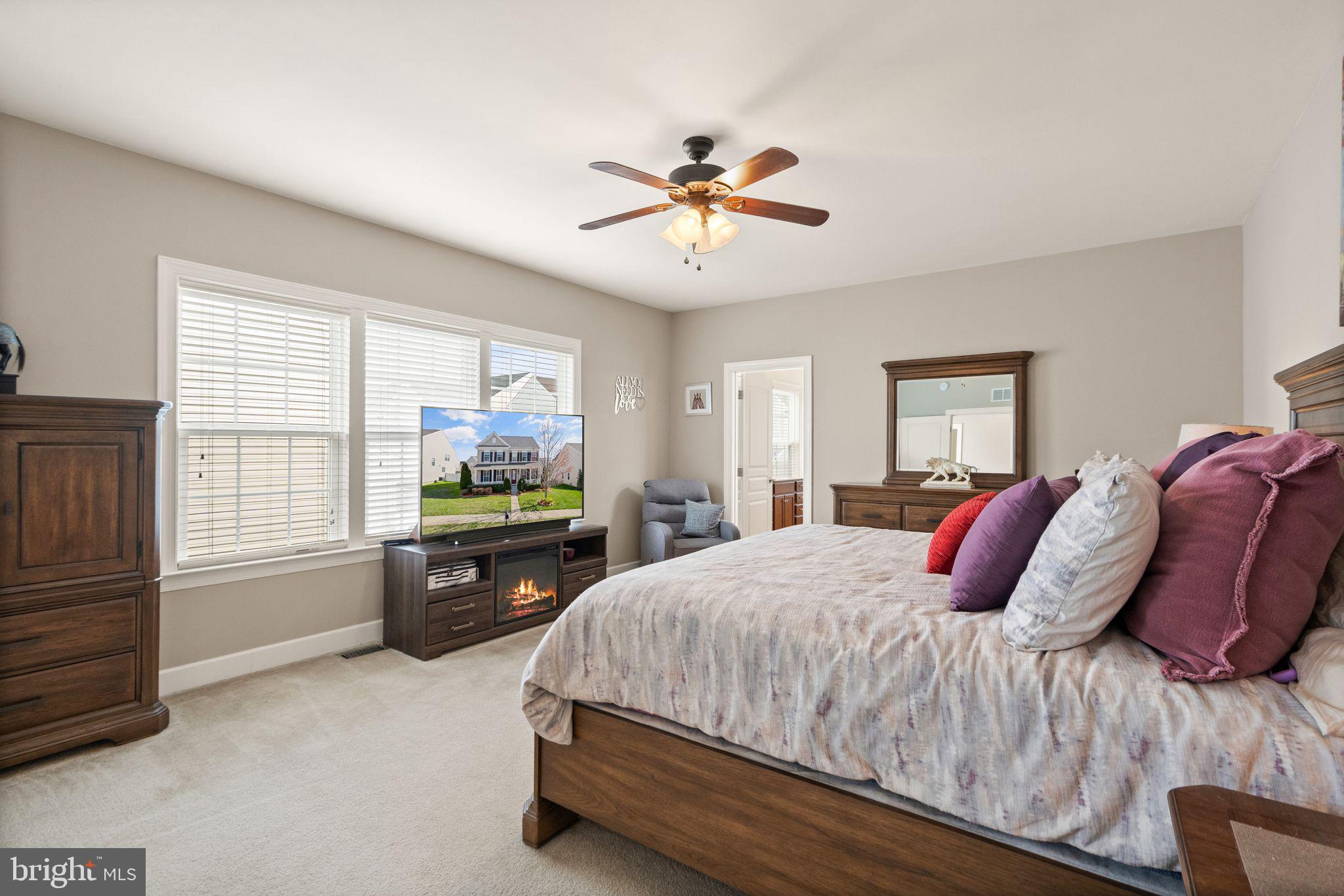 HOPE HILL CROSSING - Residential